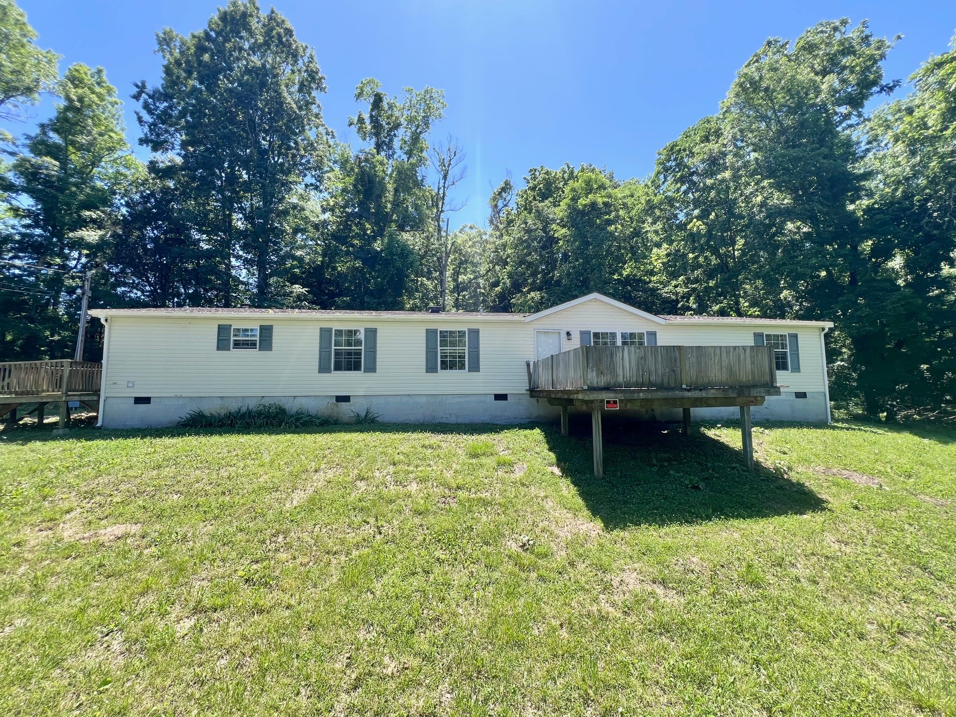 44 Pooh Bear Ln Property Photo 1