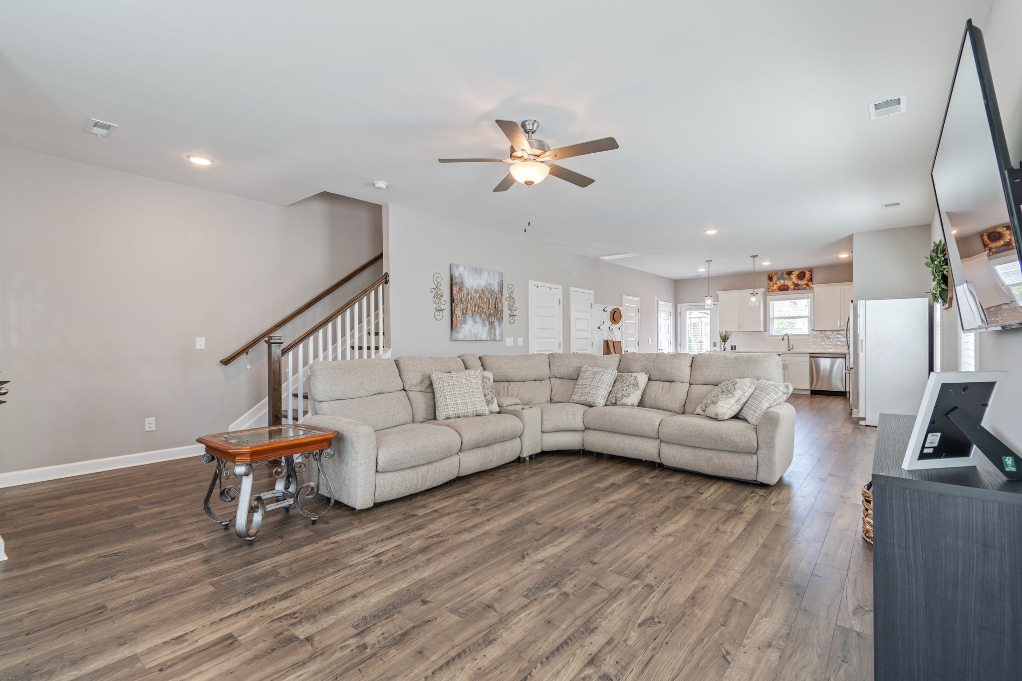 2552 Napa Valley Way Property Photo 3