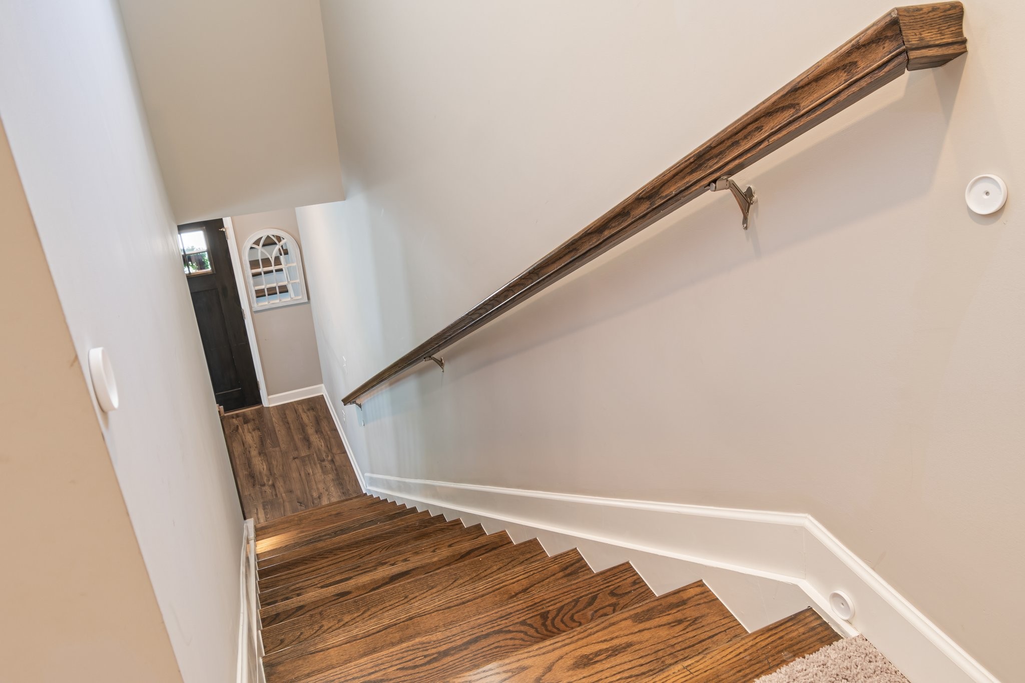 2552 Napa Valley Way Property Photo 8