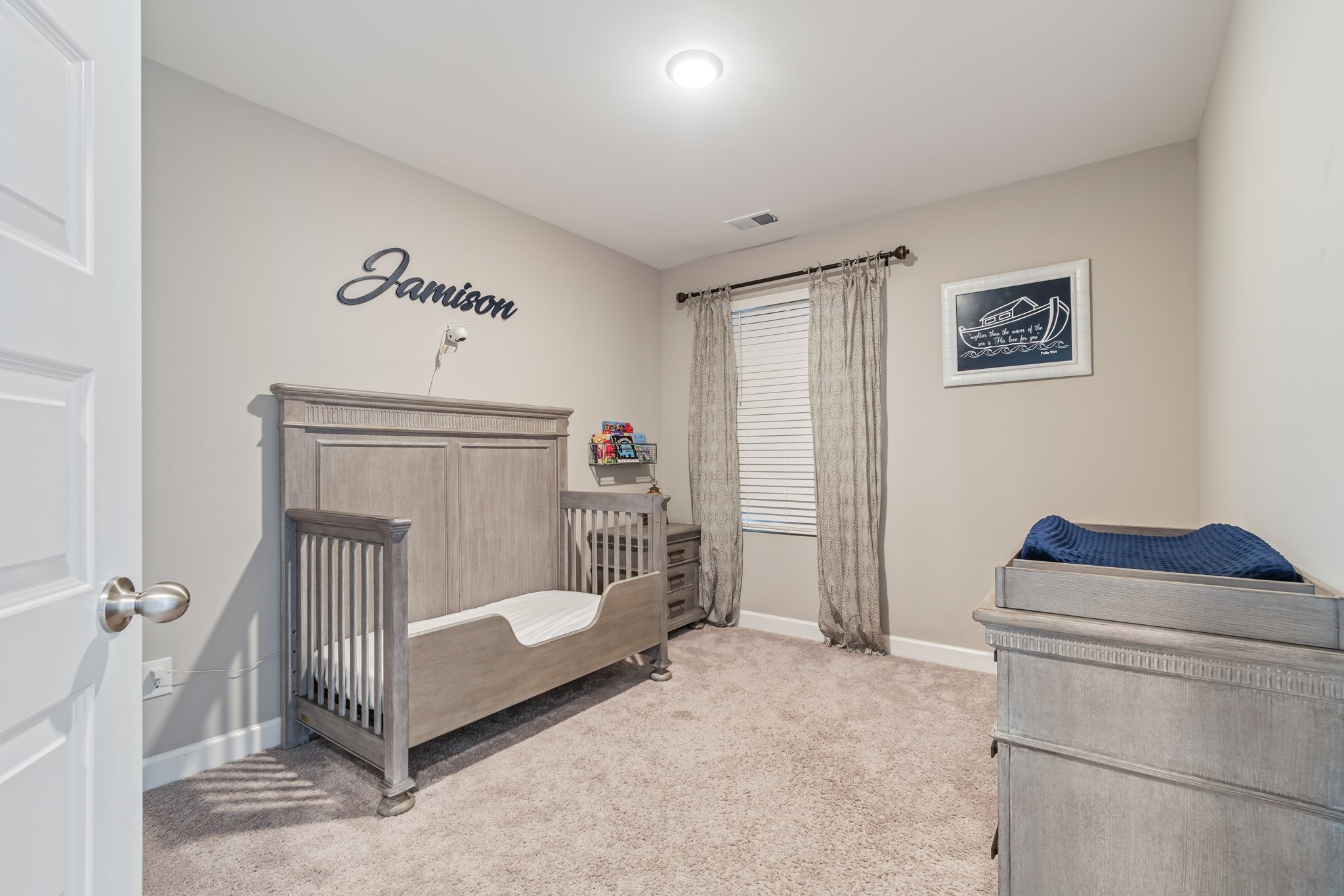 2552 Napa Valley Way Property Photo 15