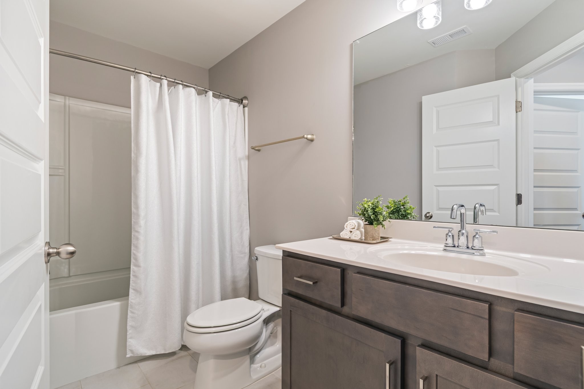 2552 Napa Valley Way Property Photo 16