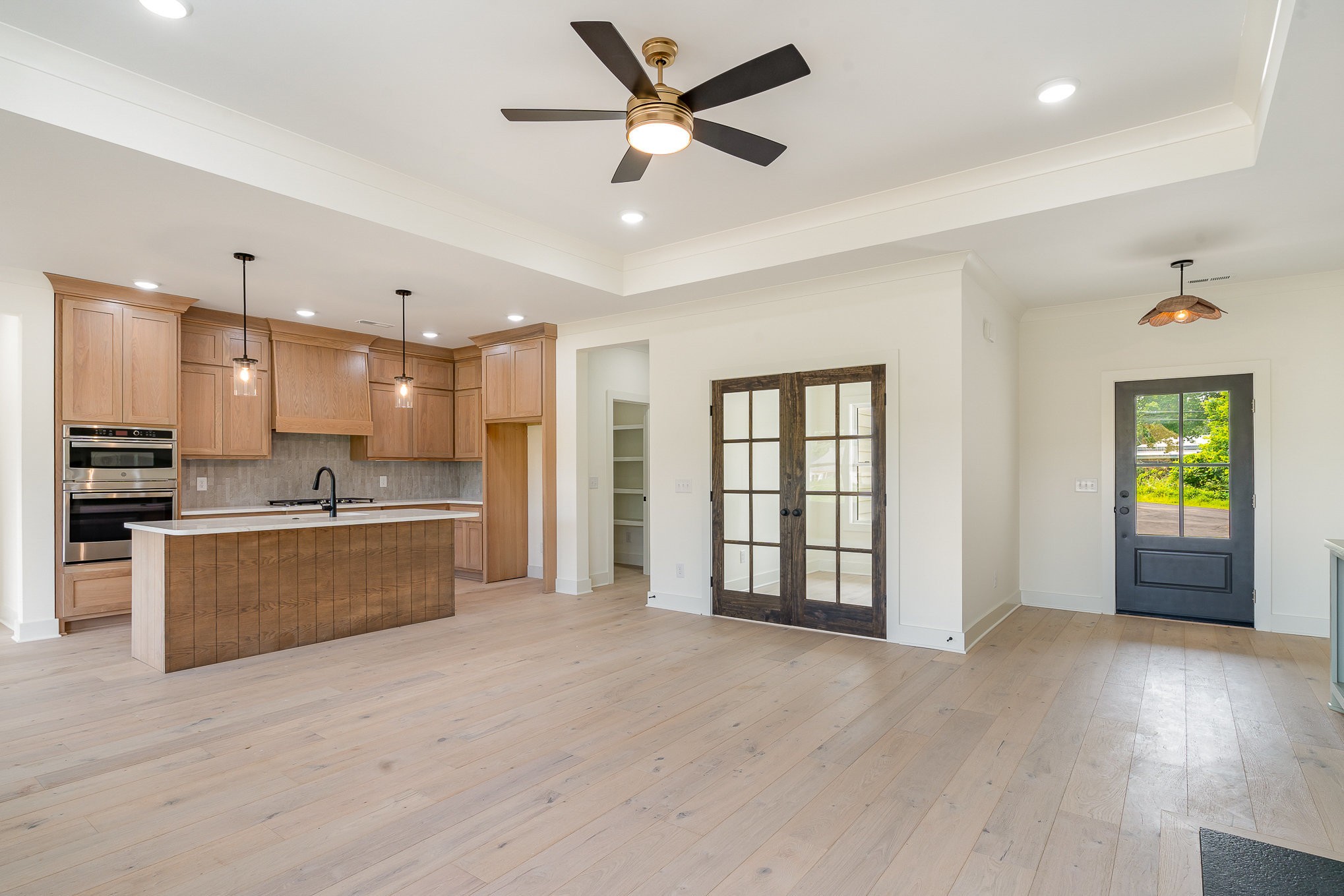 50 Lauderdale Lane Property Photo 1