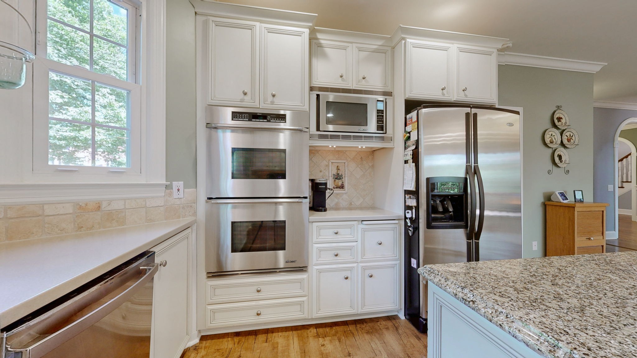 103 Doral Ln Property Photo 2