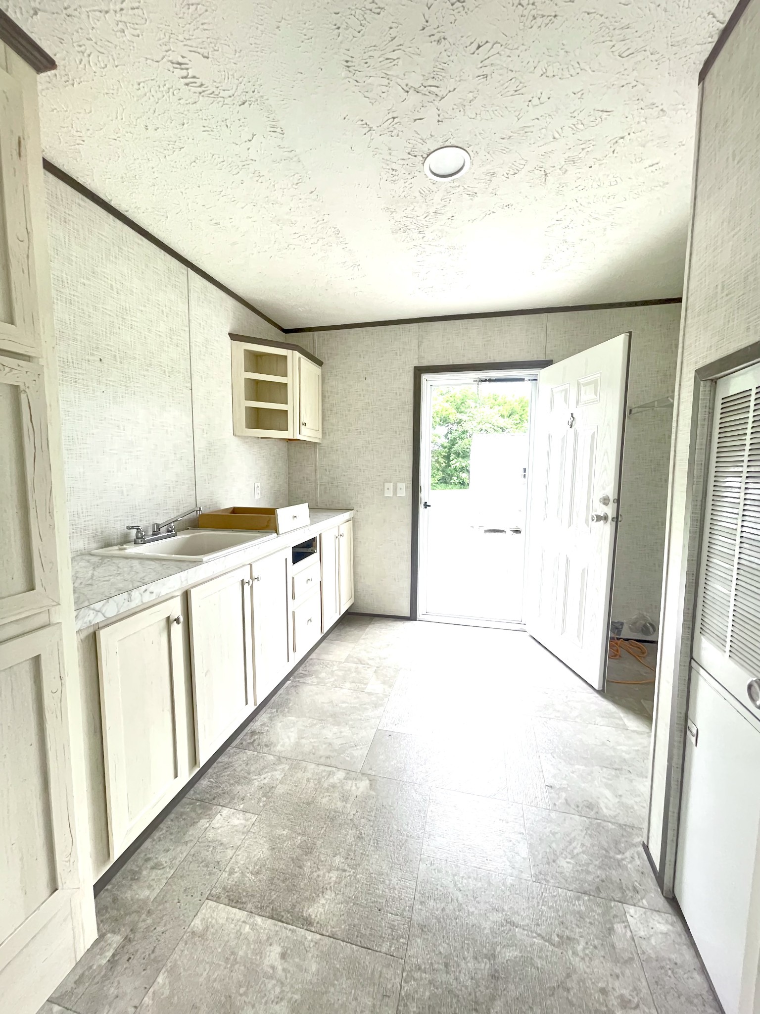 263 Circle Dr Property Photo 27