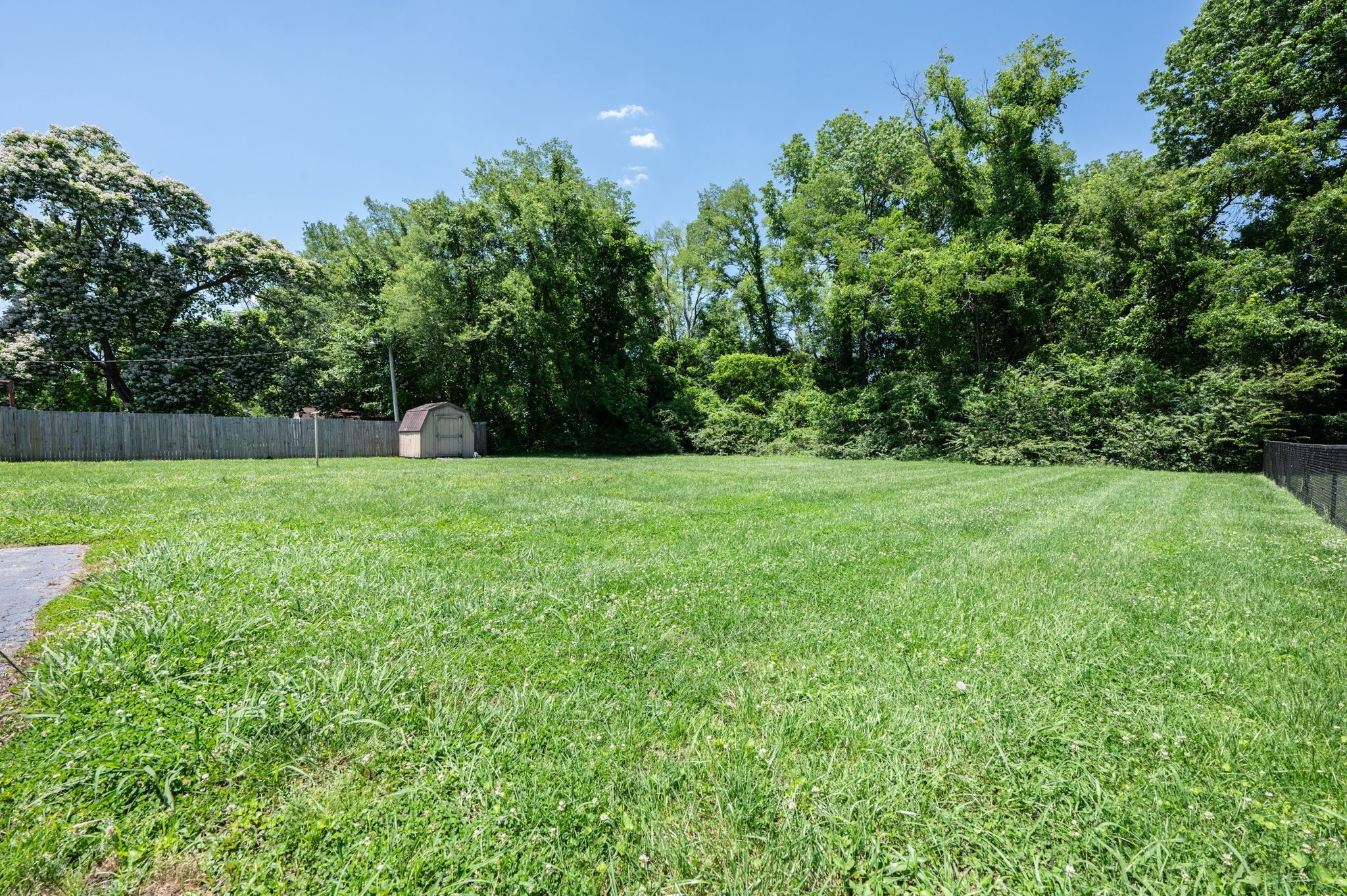 1619 Edgewood Dr Property Photo 42