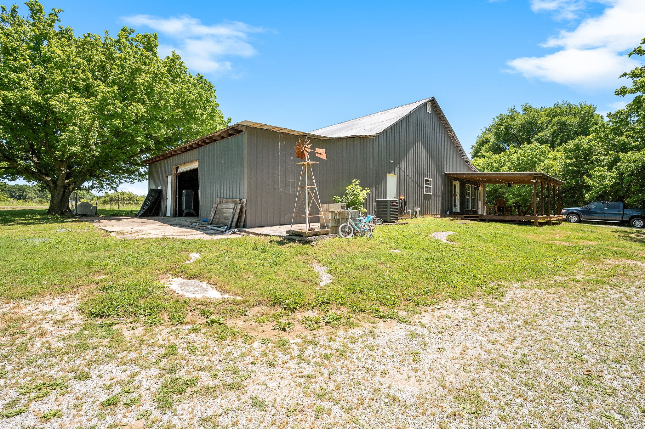 2520 Franklin Pike Property Photo 18