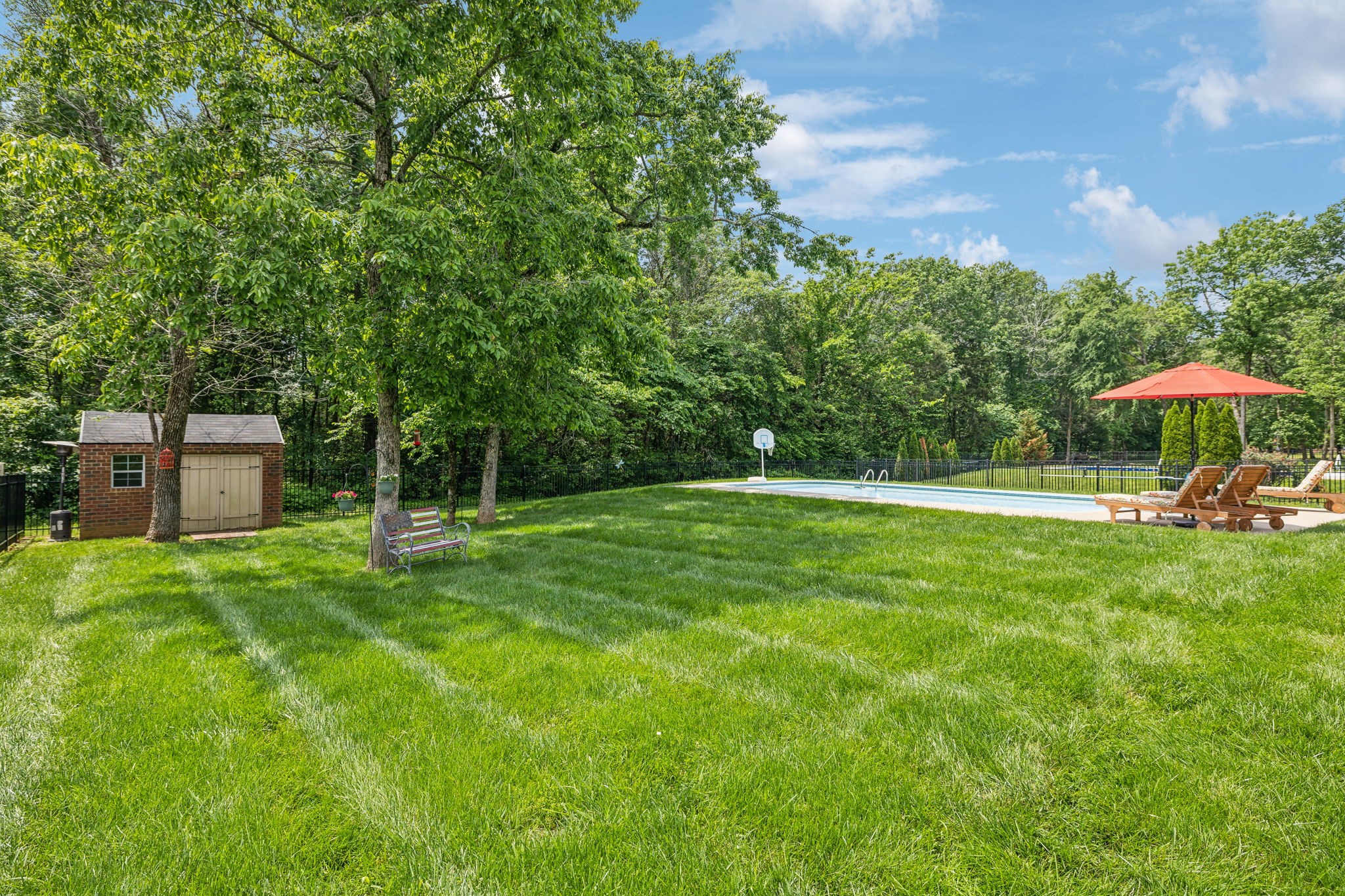 5405 Cliffstone Dr Property Photo 3