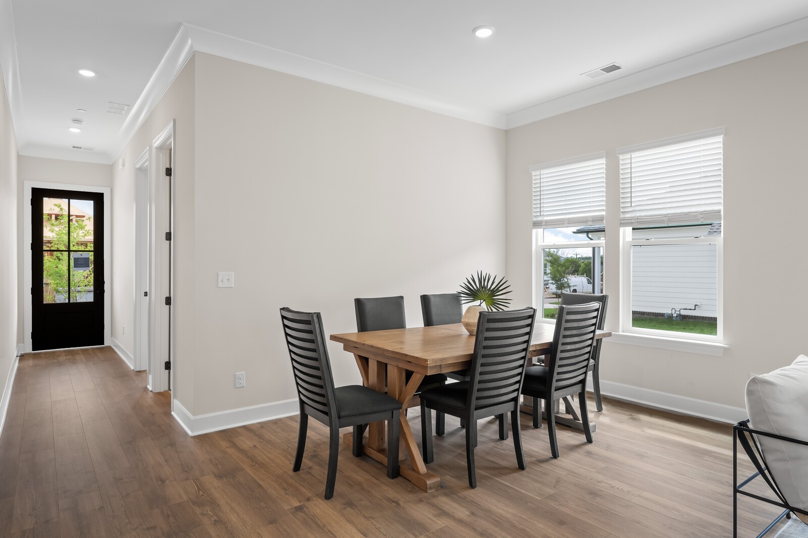 324 Buckwood Lane, S Property Photo 9