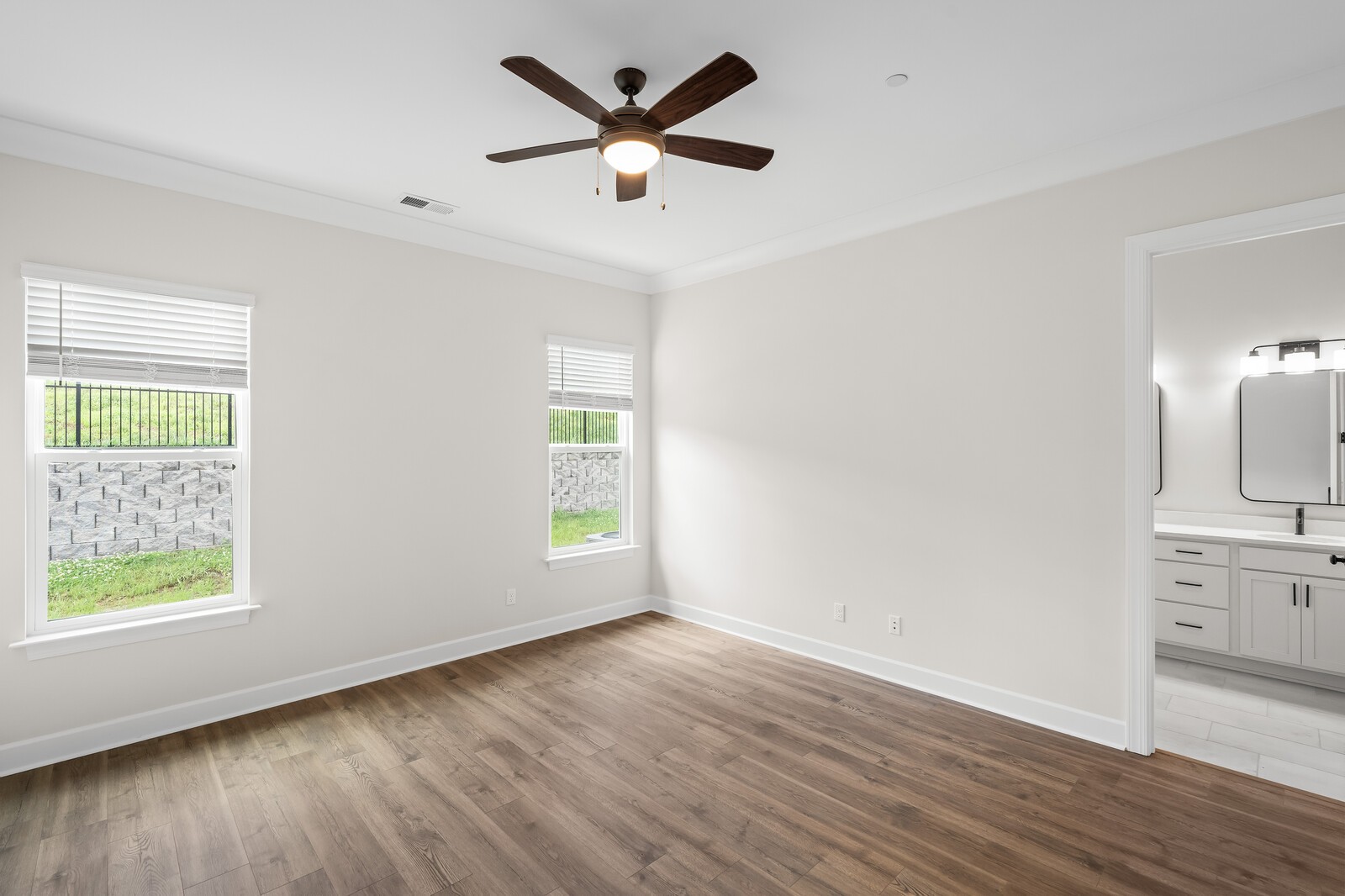 324 Buckwood Lane, S Property Photo 23