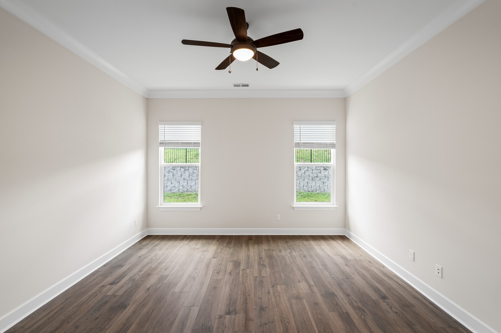 324 Buckwood Lane, S Property Photo 24