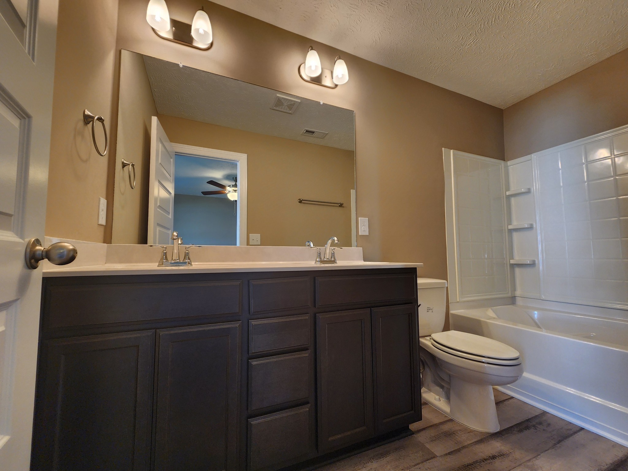 2113 Red Barn Road Property Photo 22