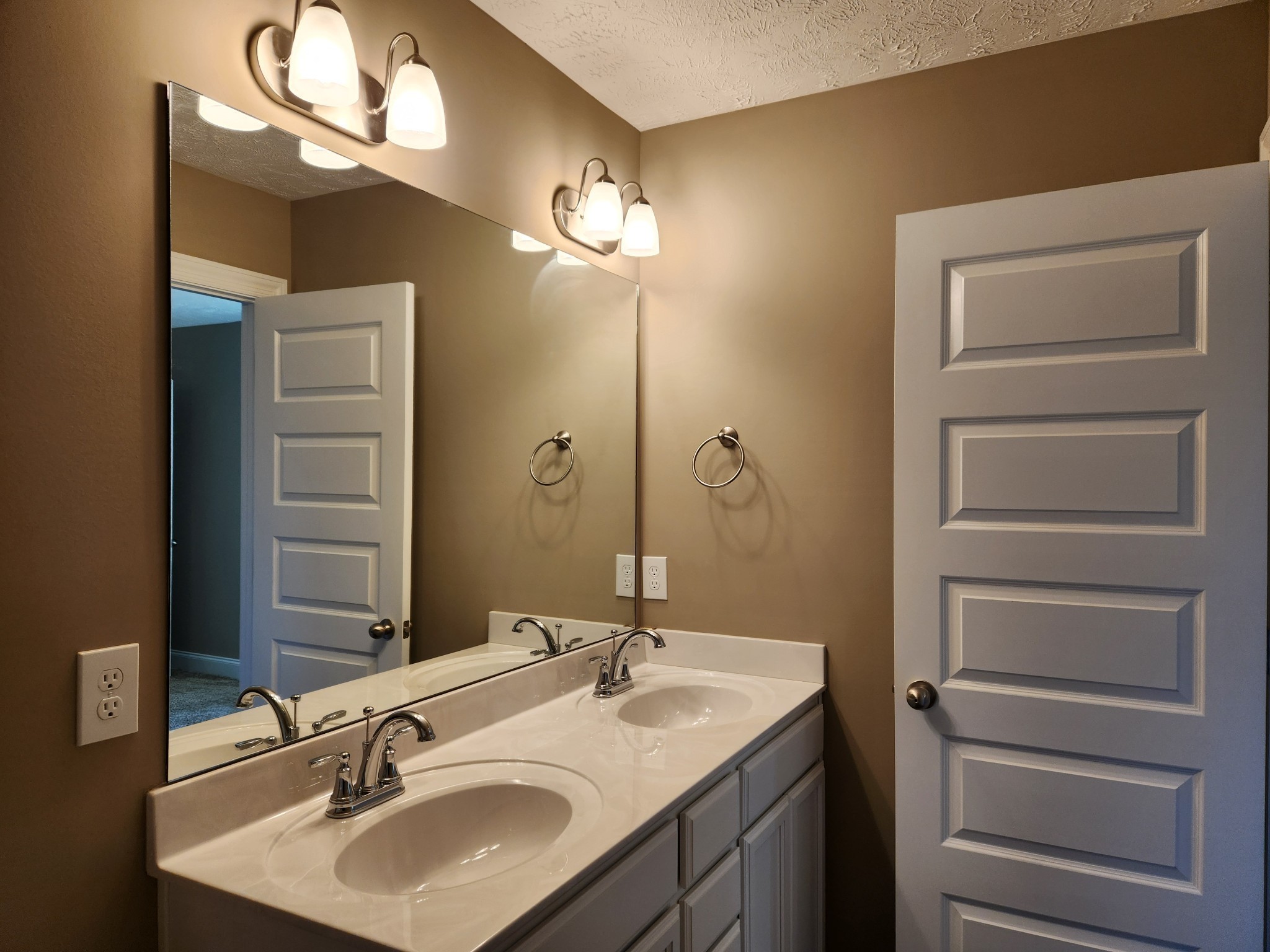2113 Red Barn Road Property Photo 81