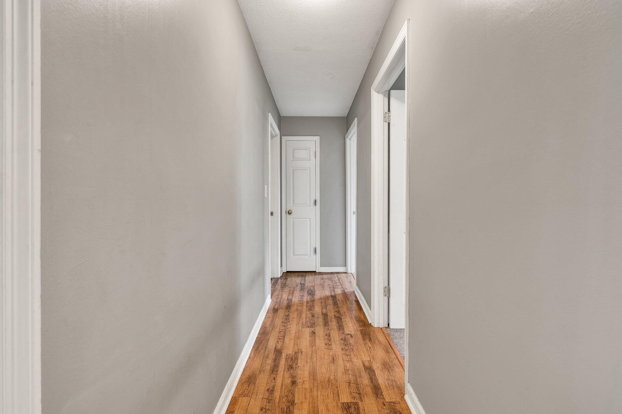 4028 Tomahawk Circle, Nw Property Photo 24