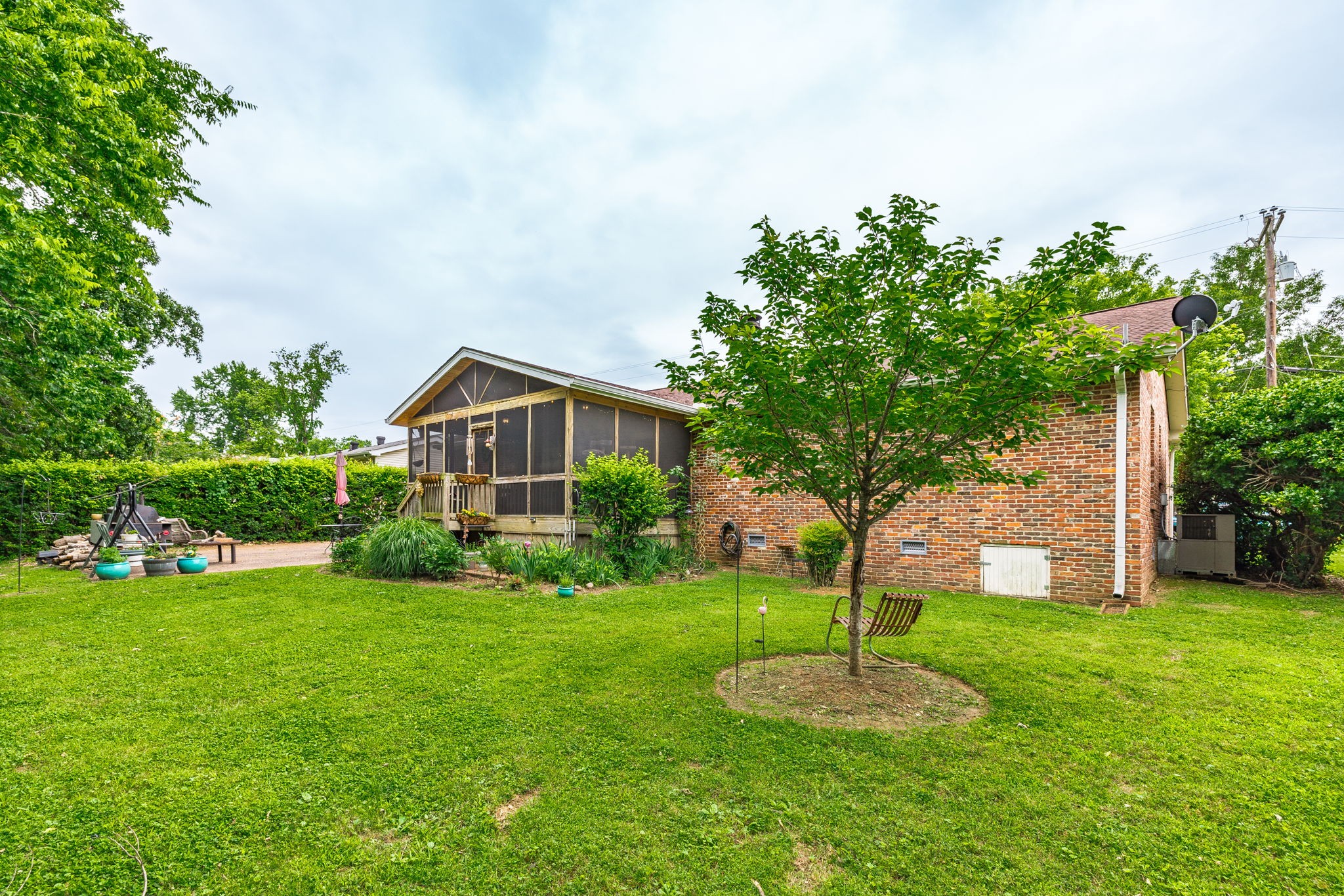 122 Camino Cir Property Photo 4