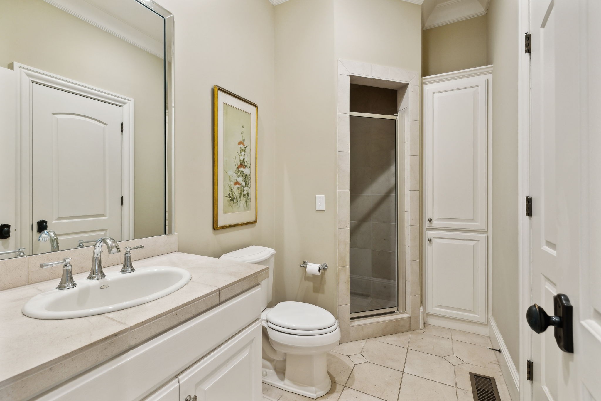 1810 Tyne Blvd Property Photo 35