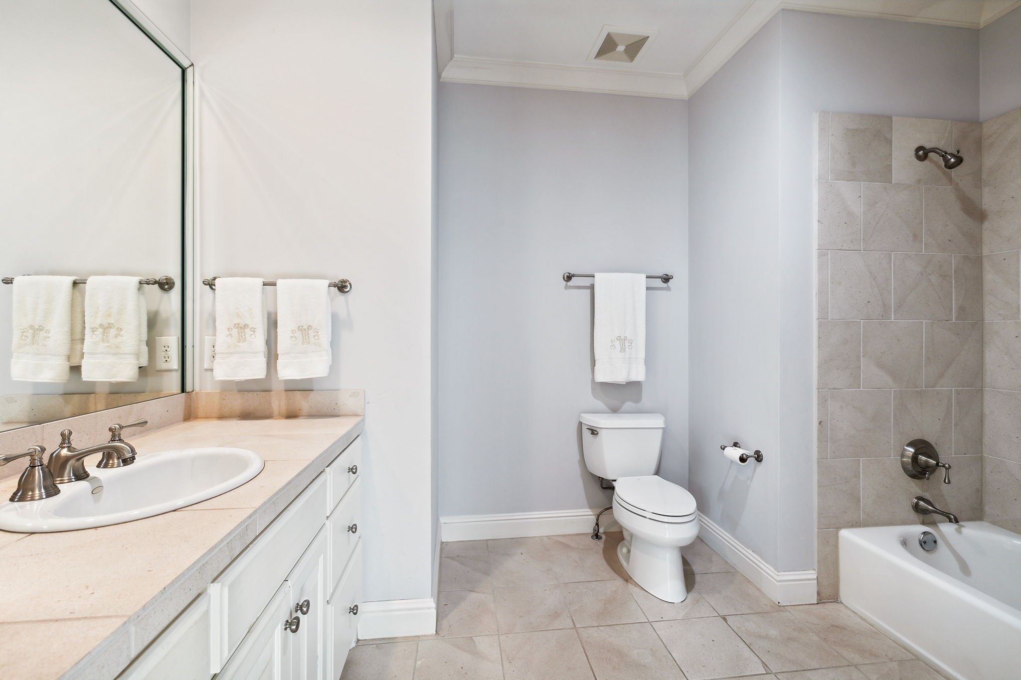 1810 Tyne Blvd Property Photo 56