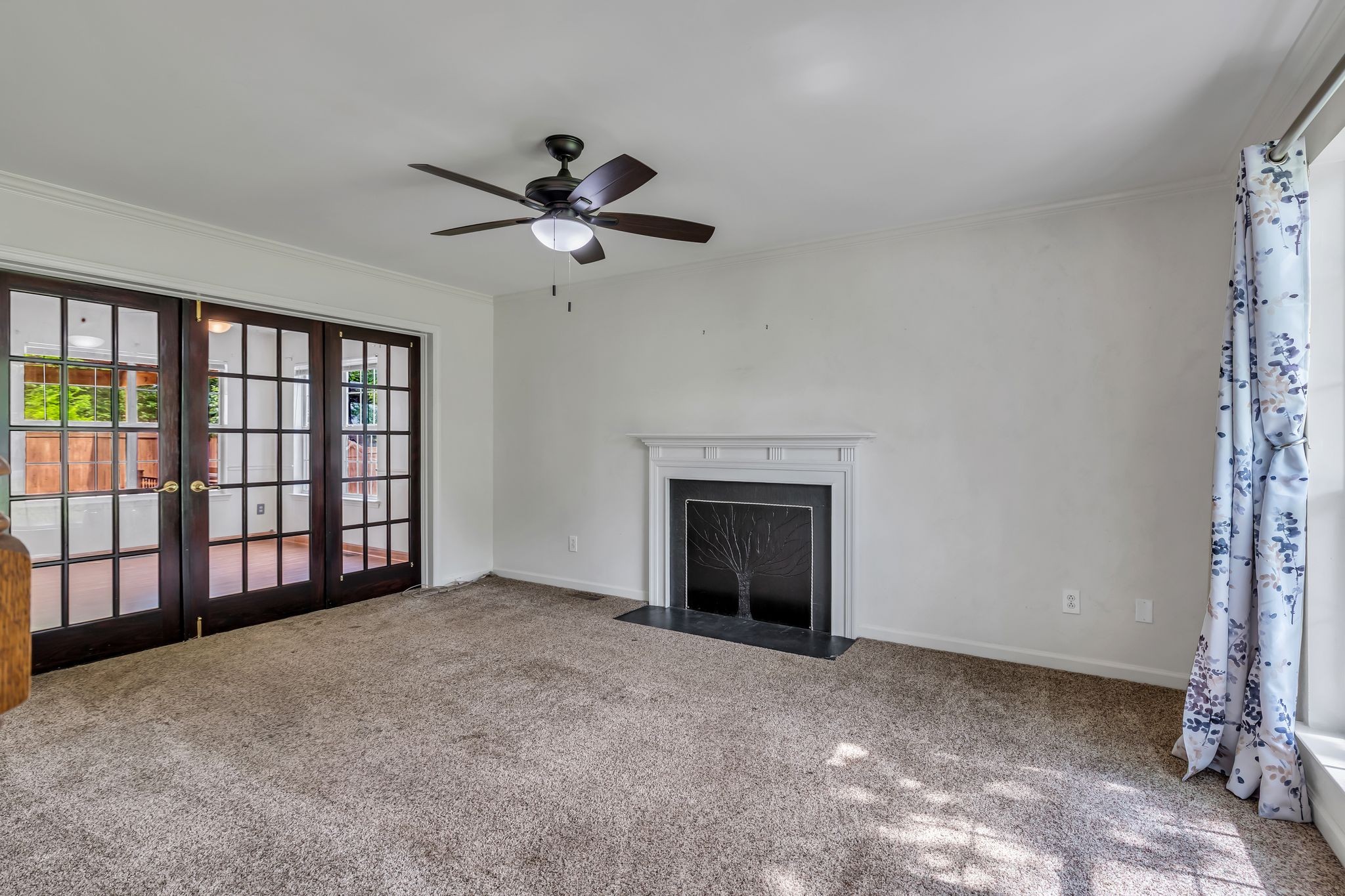 1510 Walnut Hills Dr Property Photo 7