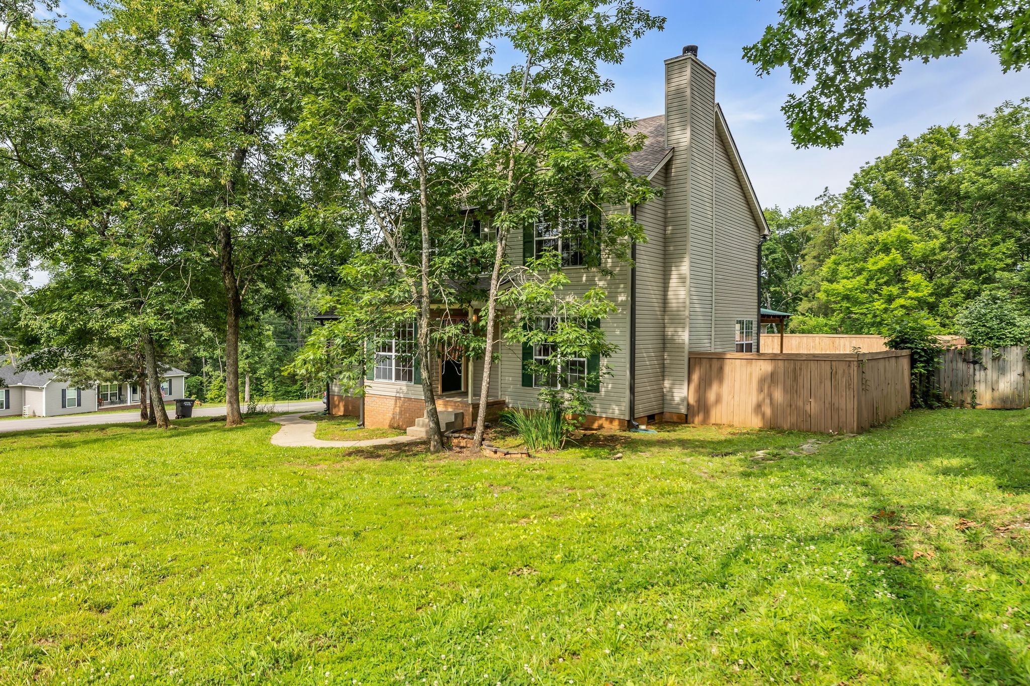 1510 Walnut Hills Dr Property Photo 27