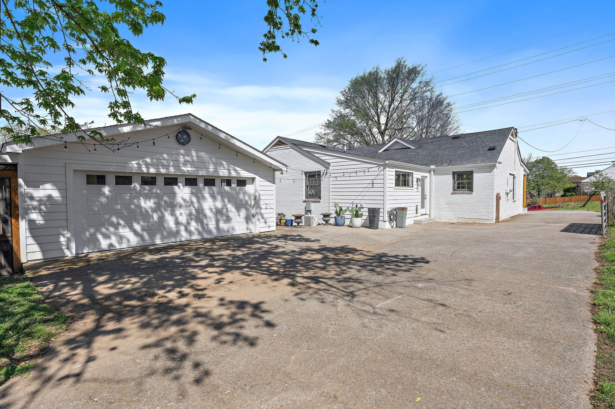 2106 Eastland Ave Property Photo 33
