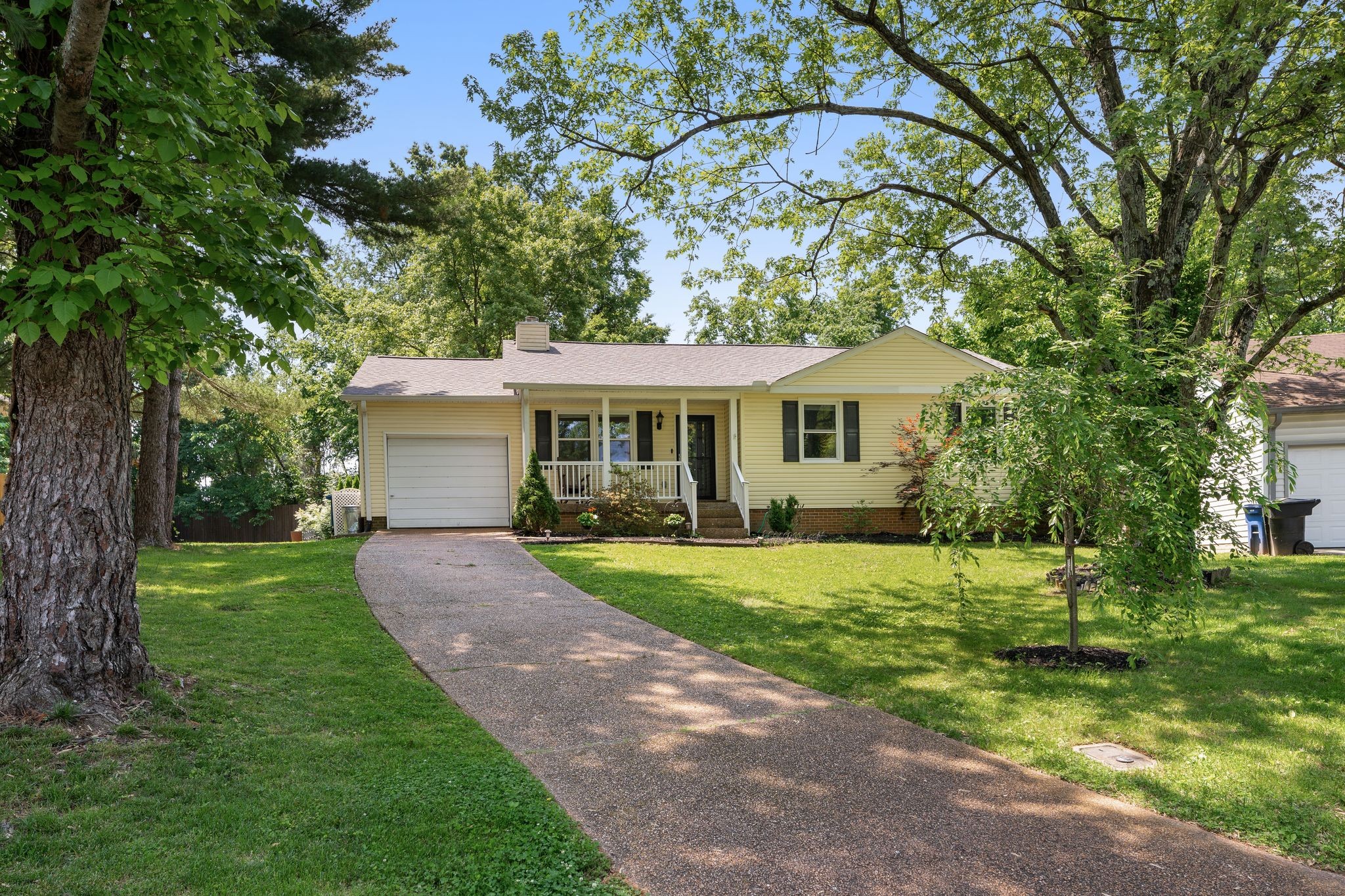 1315 Mallard Dr Property Photo 1