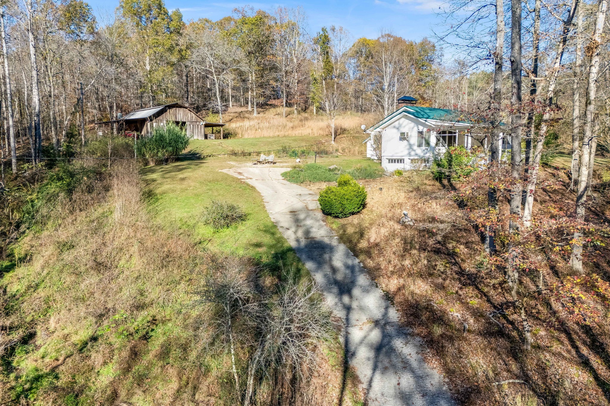 115 Buddy Nutt Rd Property Photo 1