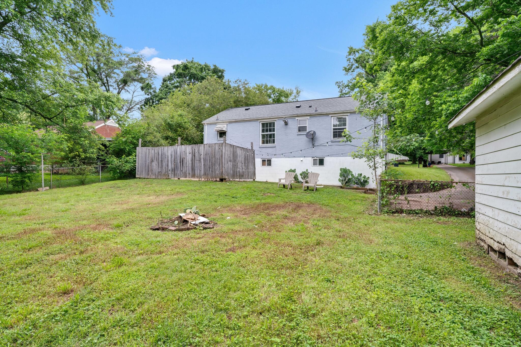 2217 Larimore Dr Property Photo 30