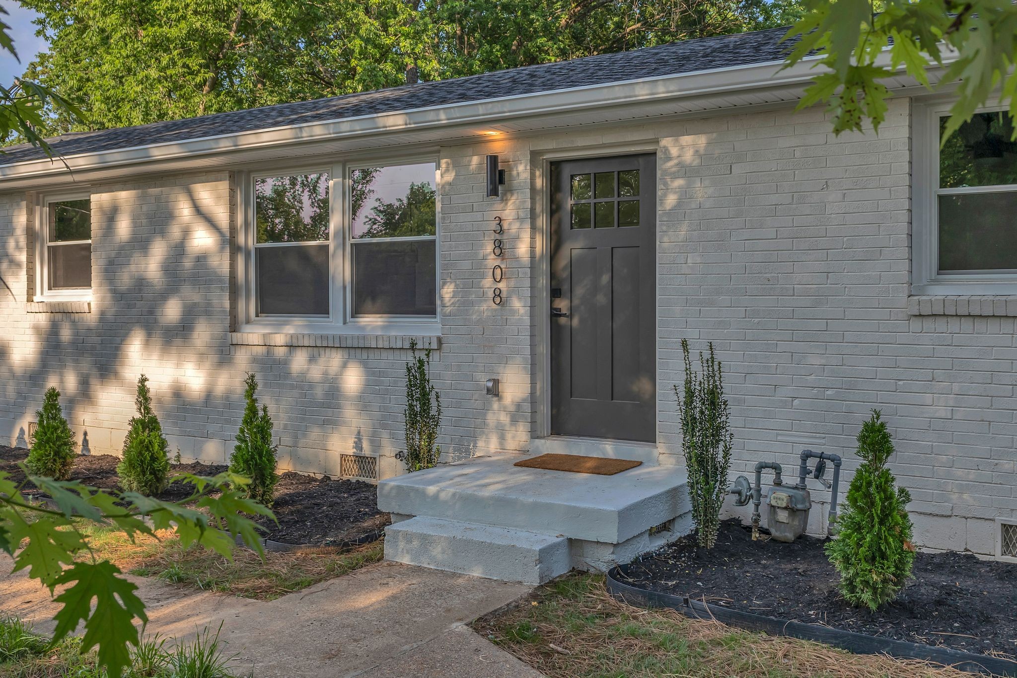 3808 Haywood Ct Property Photo 4