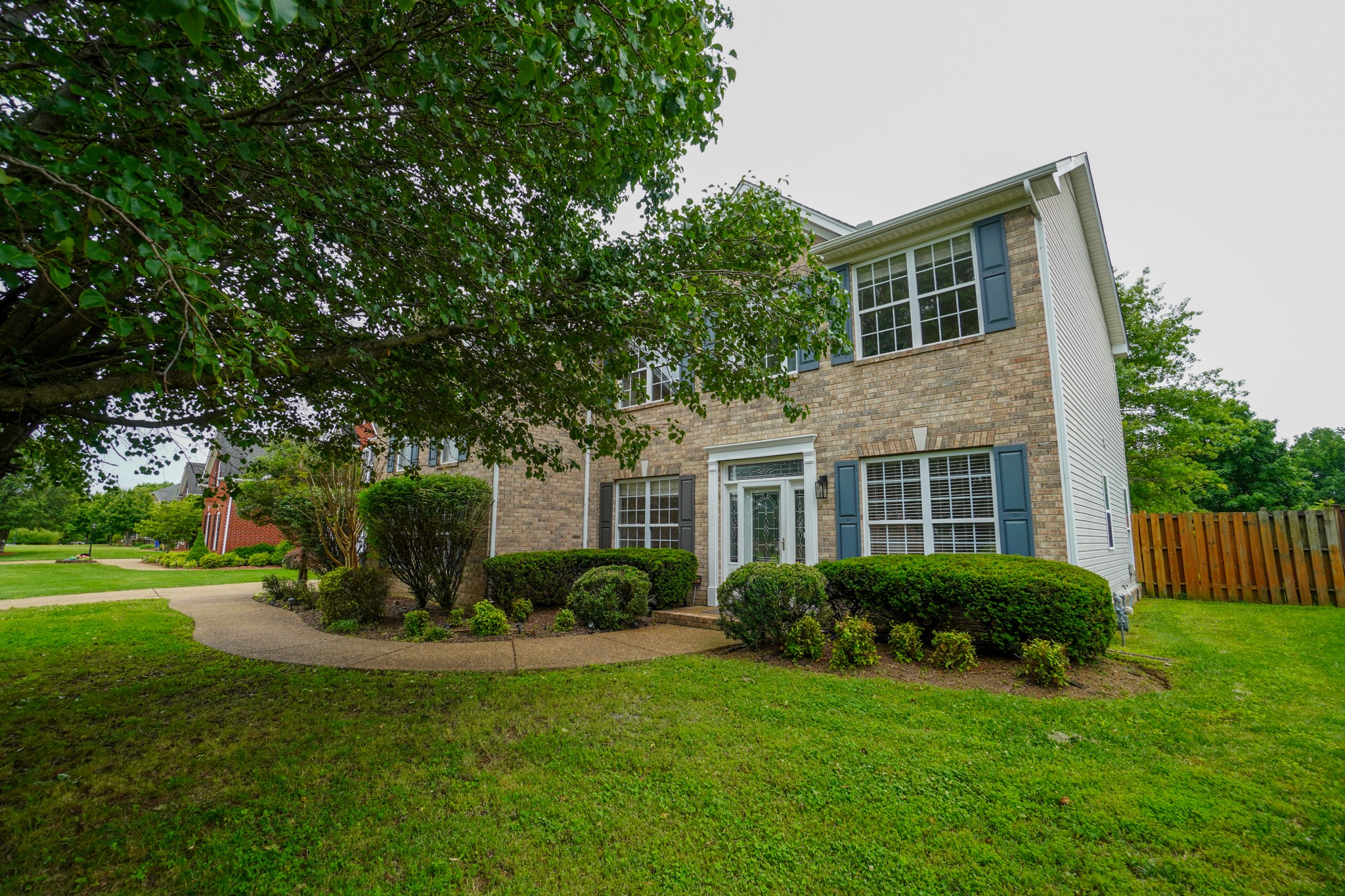 140 Settlers Way Property Photo 2