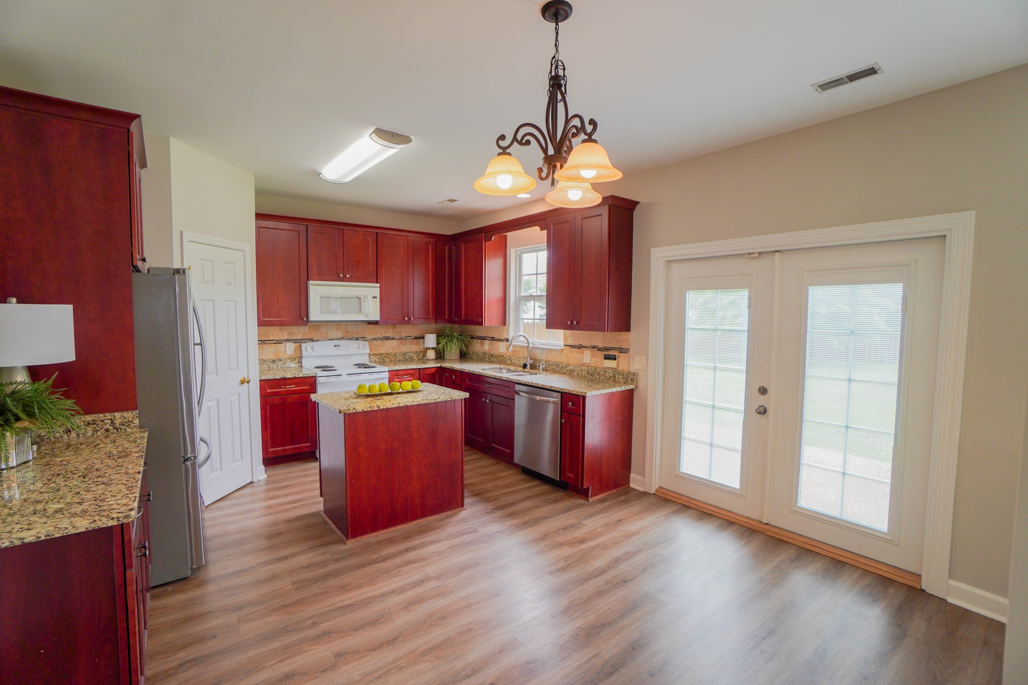 140 Settlers Way Property Photo 15