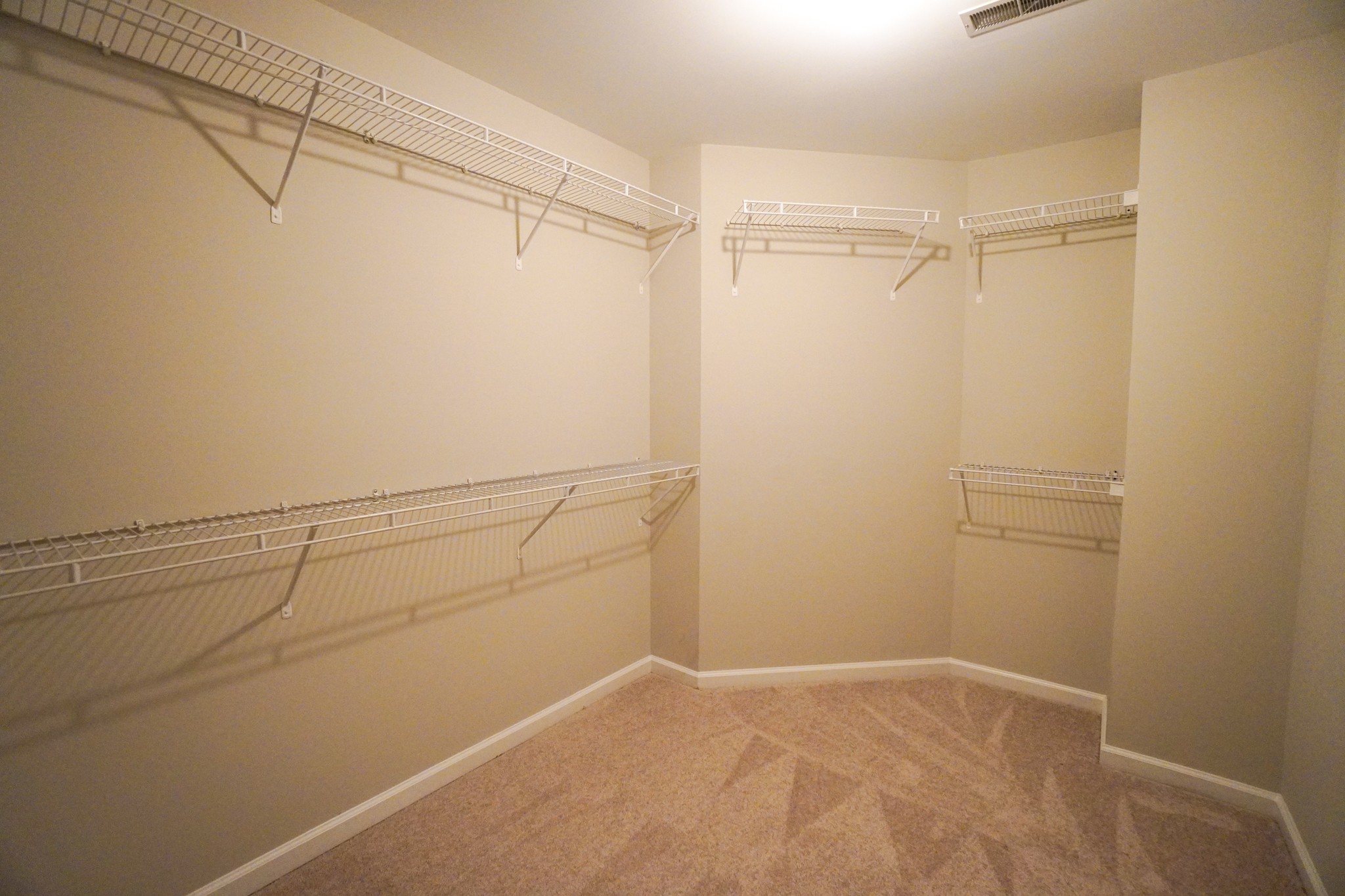 140 Settlers Way Property Photo 27