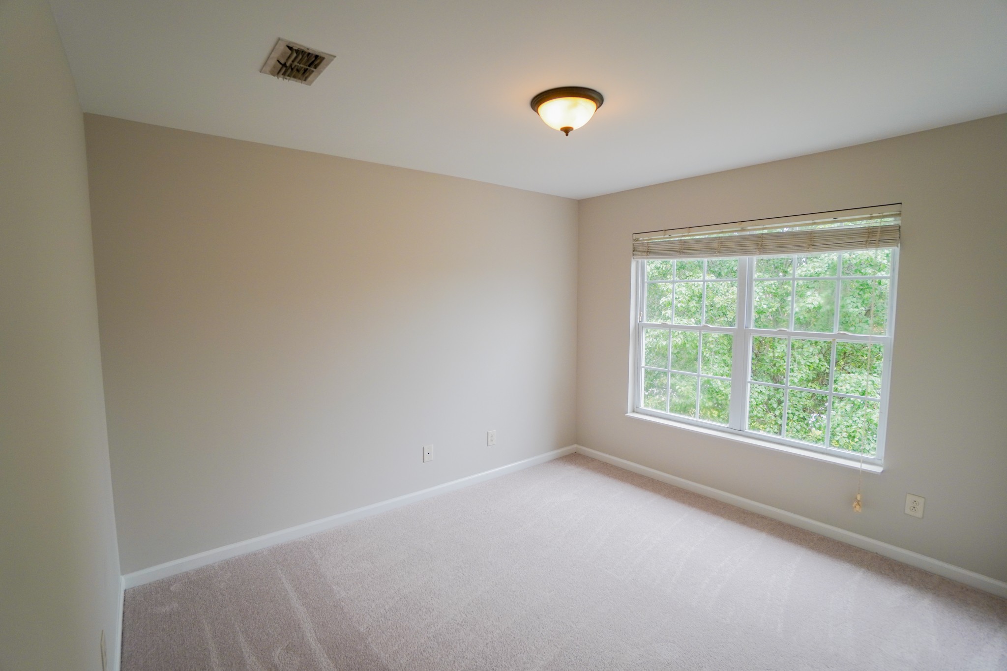 140 Settlers Way Property Photo 29