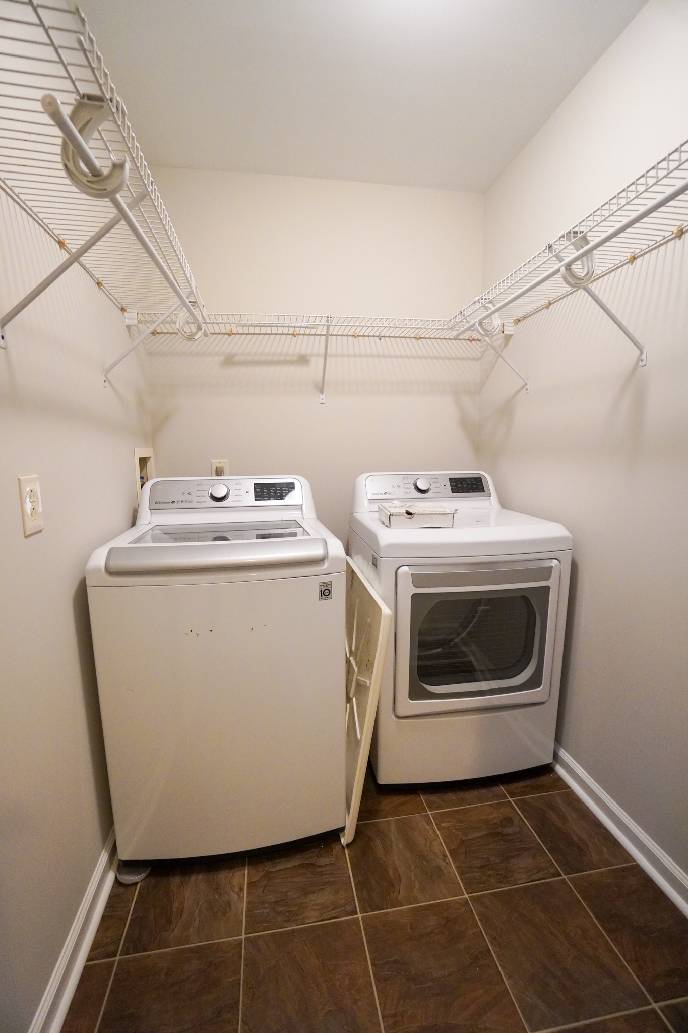 140 Settlers Way Property Photo 33