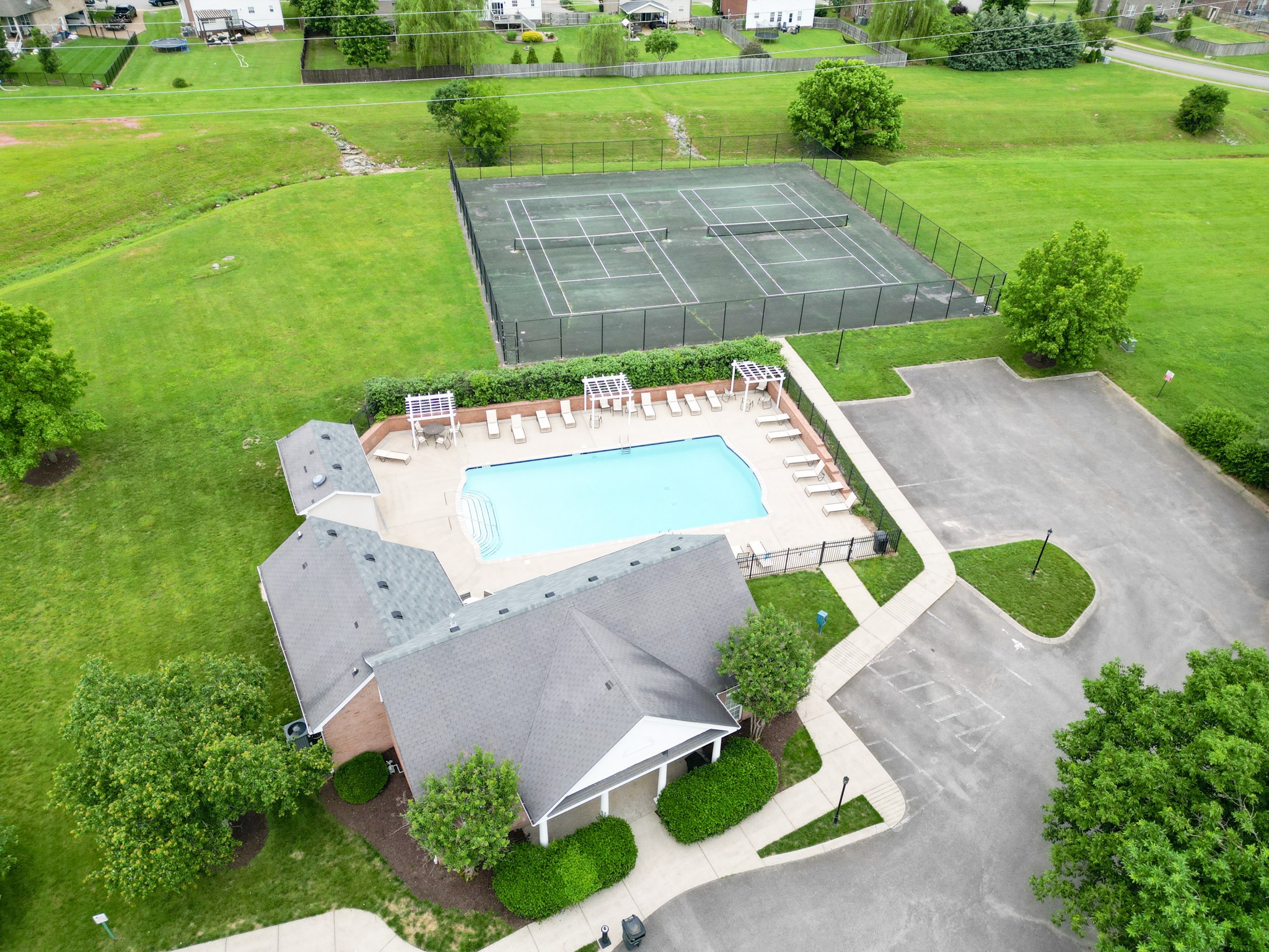 140 Settlers Way Property Photo 40