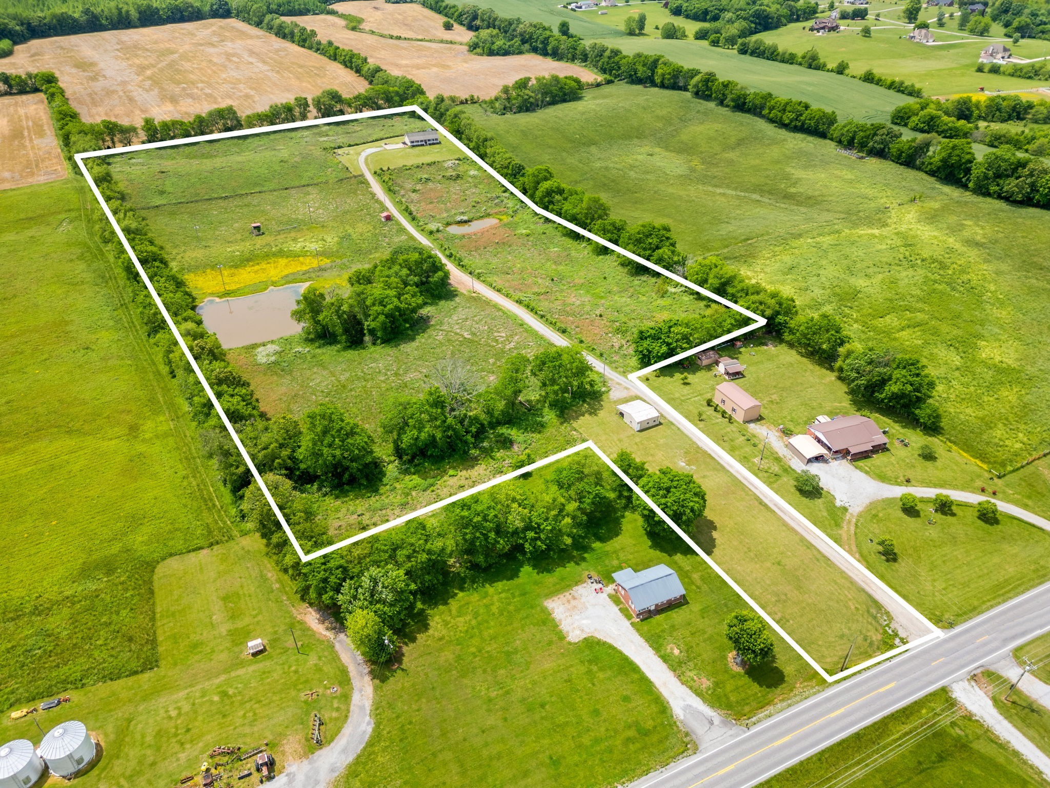 6015 Highway 76, E Property Photo 1