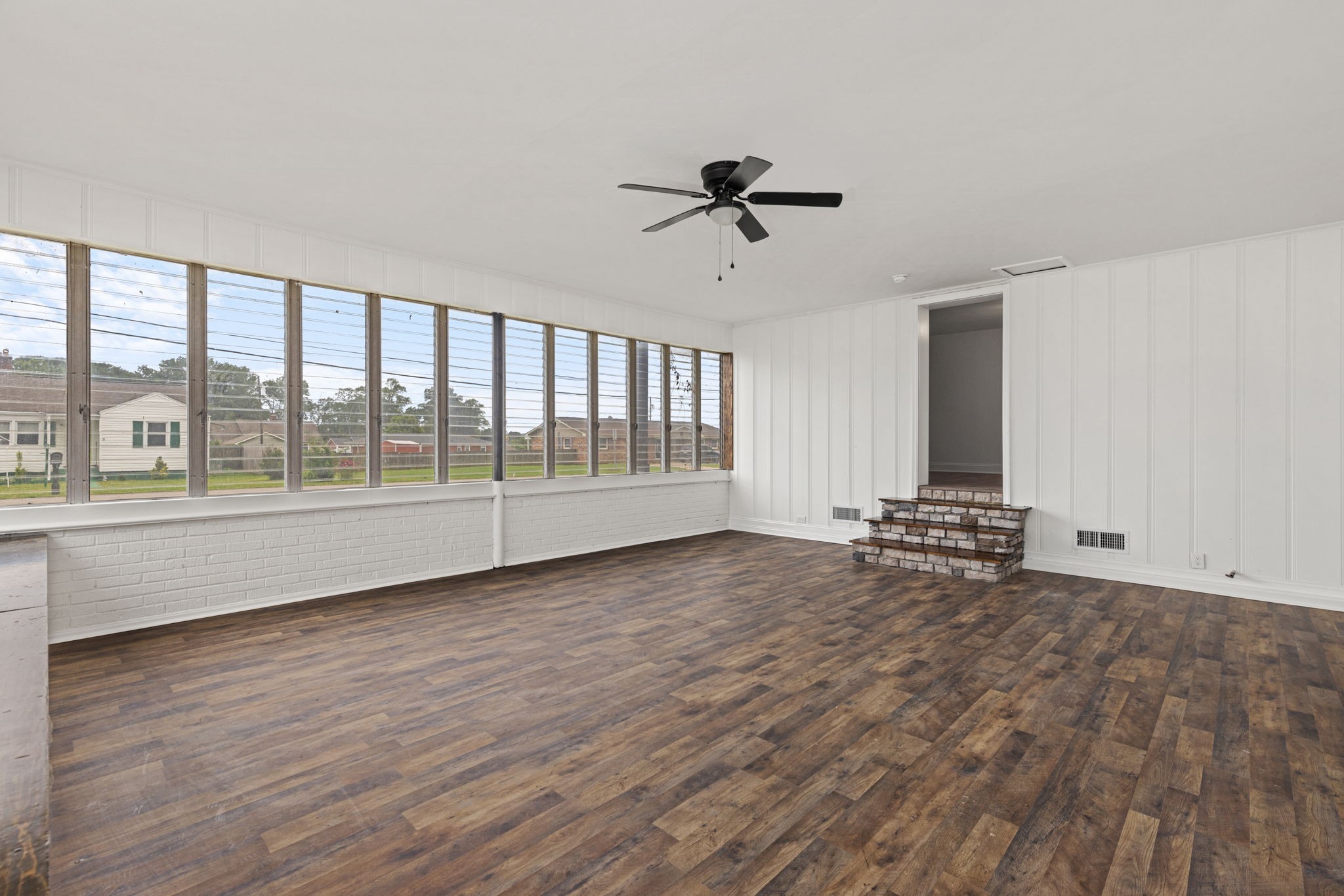 711 Ford Ave Property Photo 10