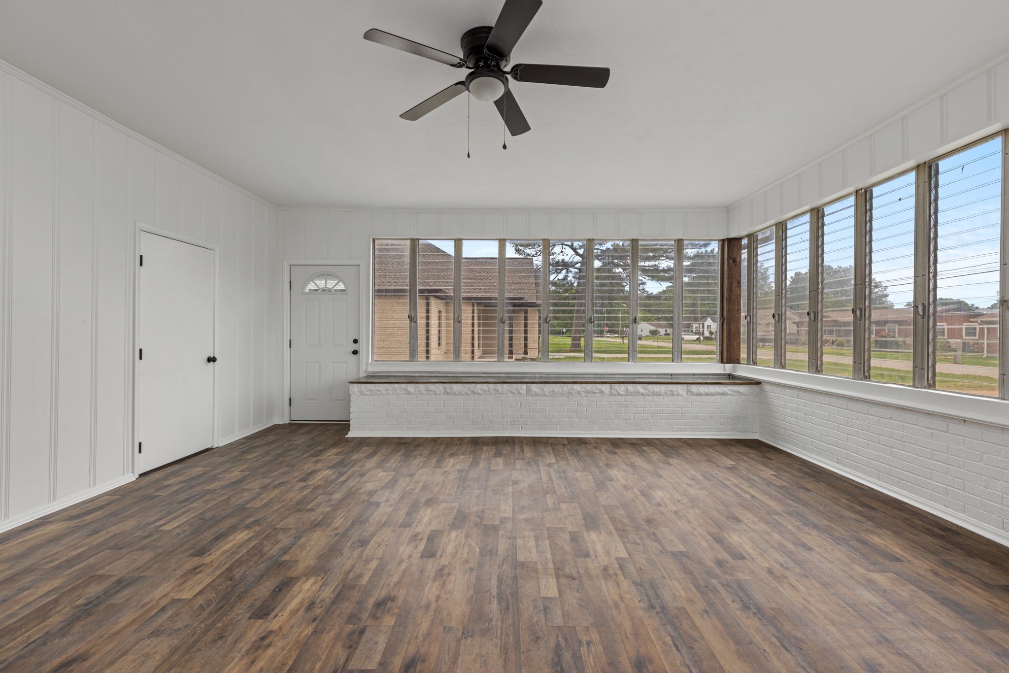 711 Ford Ave Property Photo 11