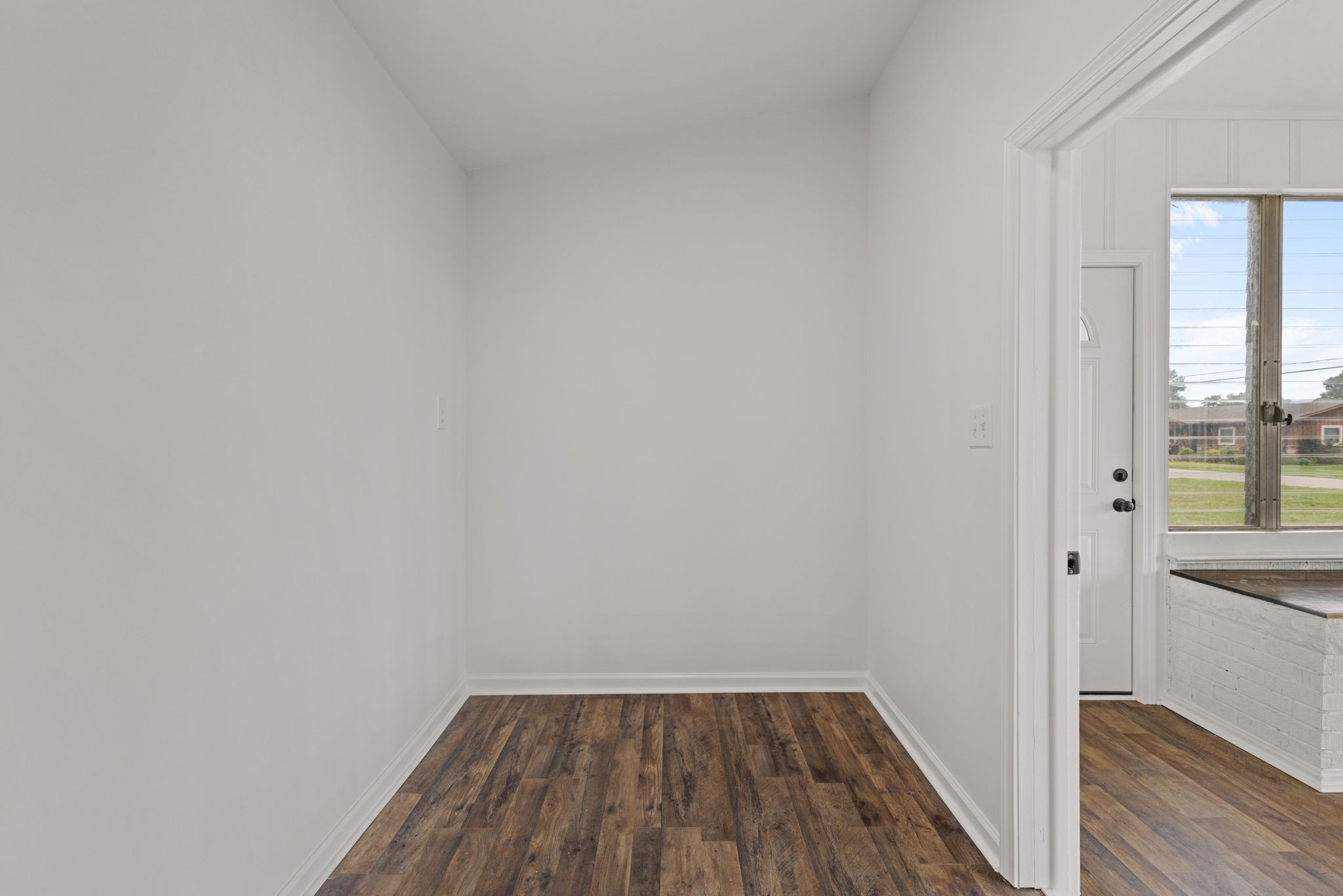 711 Ford Ave Property Photo 18