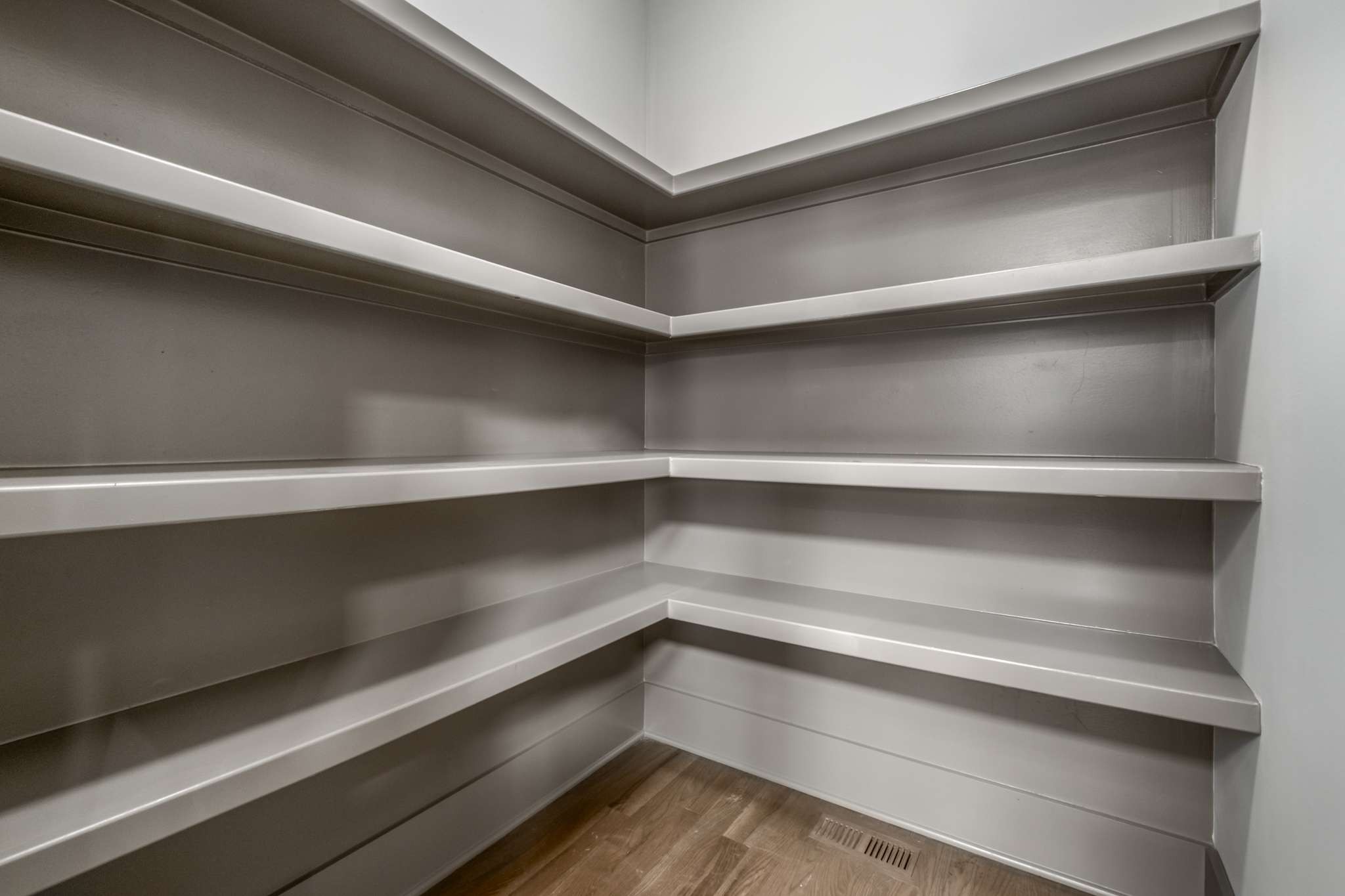 1108b Glenview Dr Property Photo 10