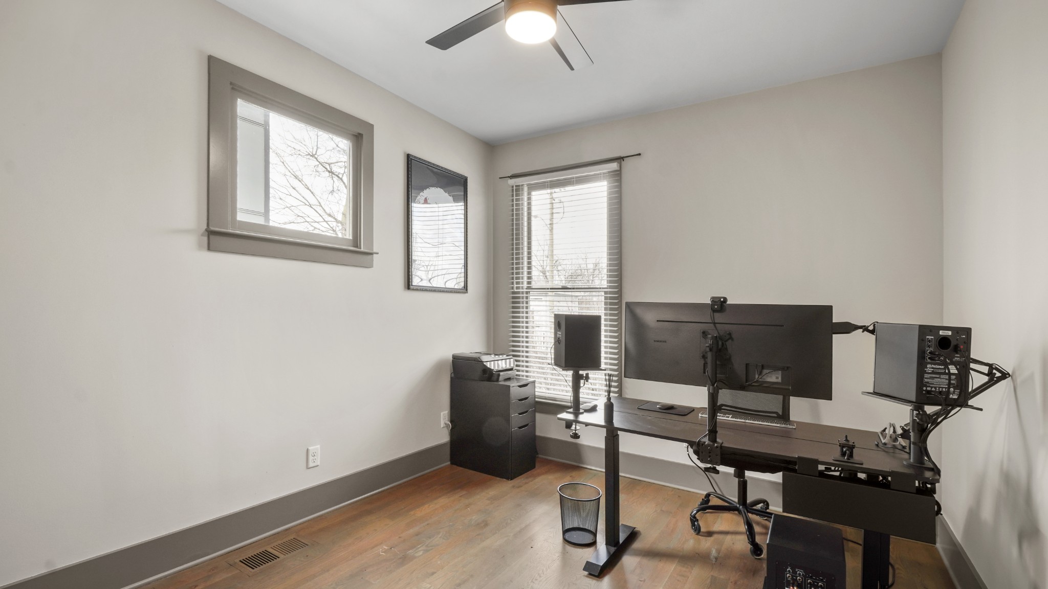 1108b Glenview Dr Property Photo 33