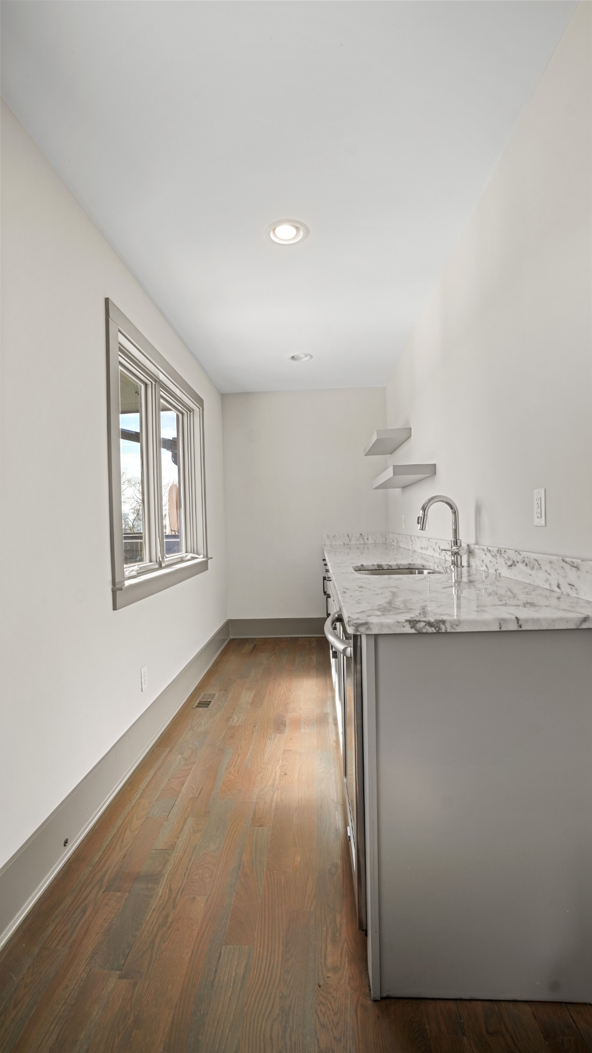 1108b Glenview Dr Property Photo 38