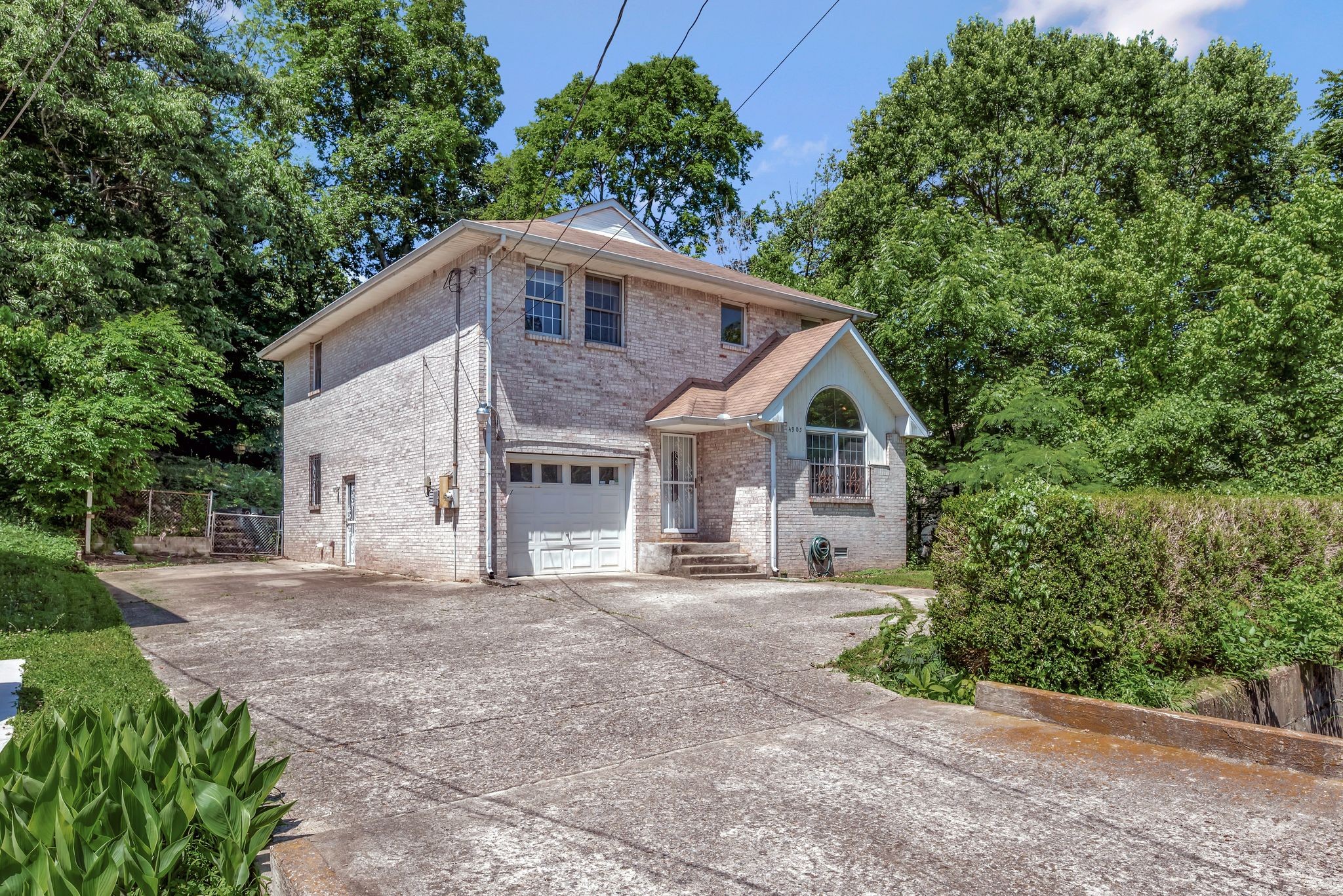 4905 Algonquin Trl Property Photo 3
