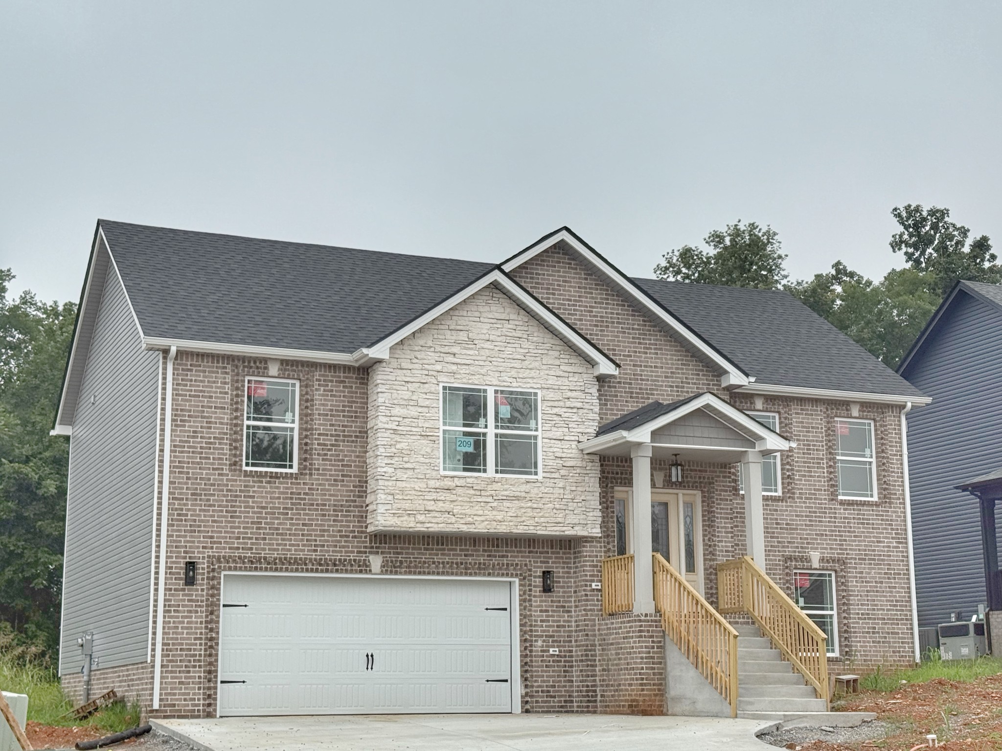 209 Griffey Estates Property Photo 1