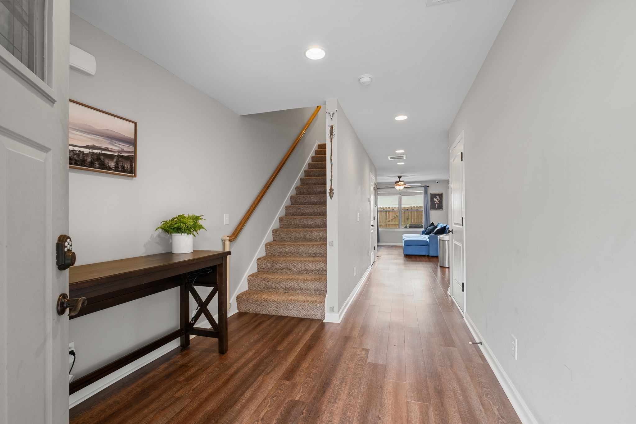259 Signature Pl Property Photo 2