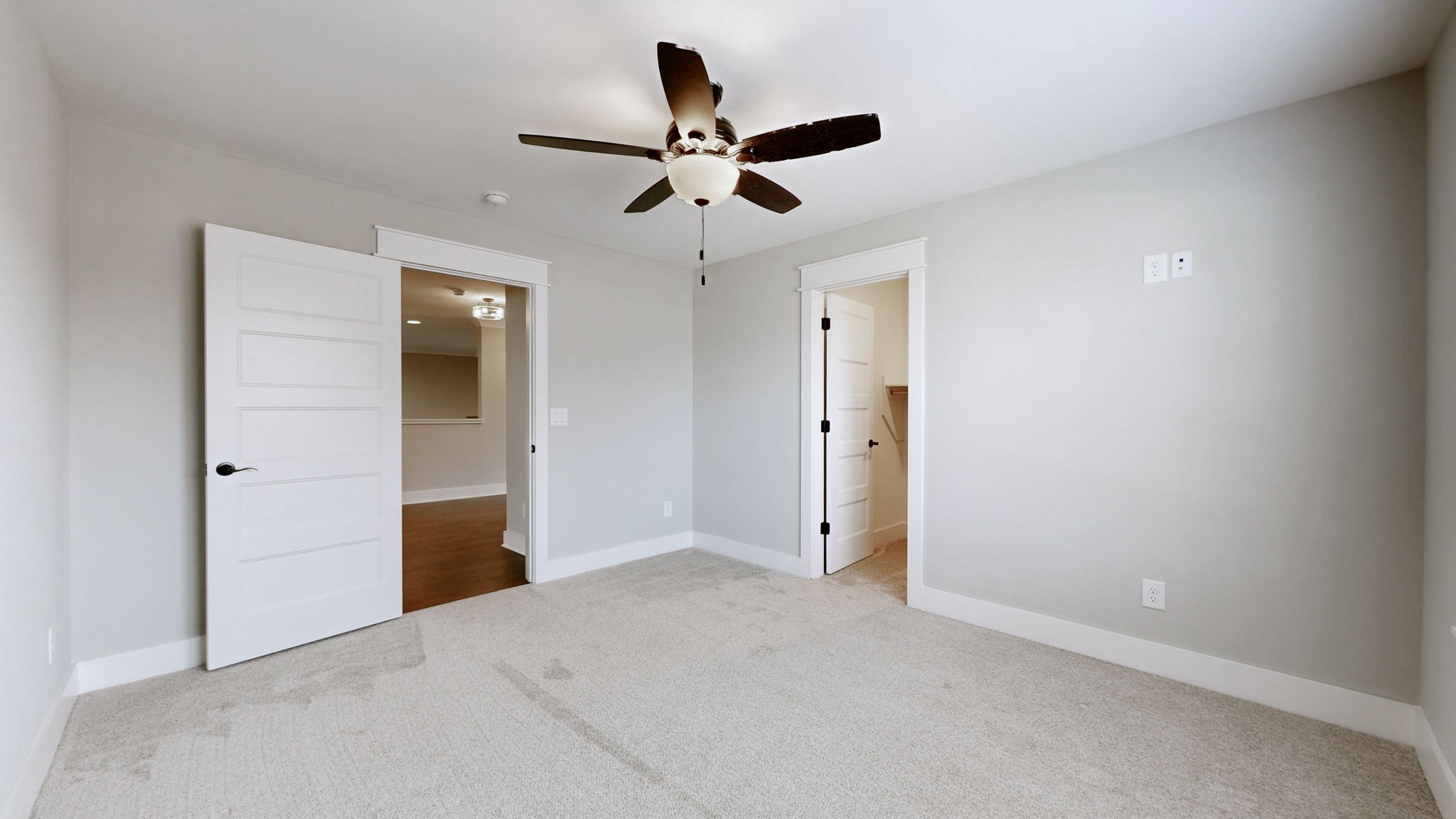2713 Carousel Dr Property Photo 34