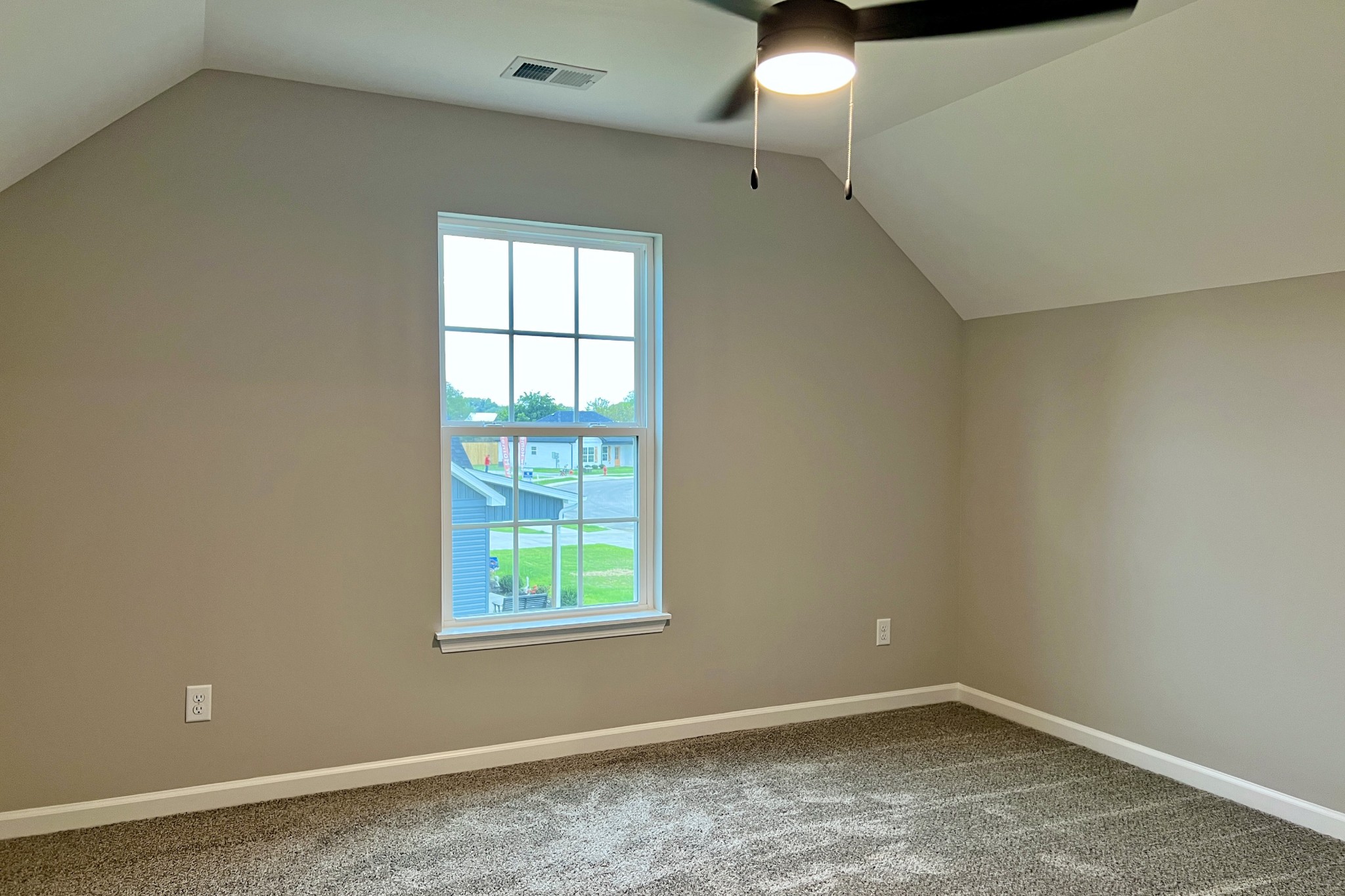 1101 Brook Court Property Photo 13