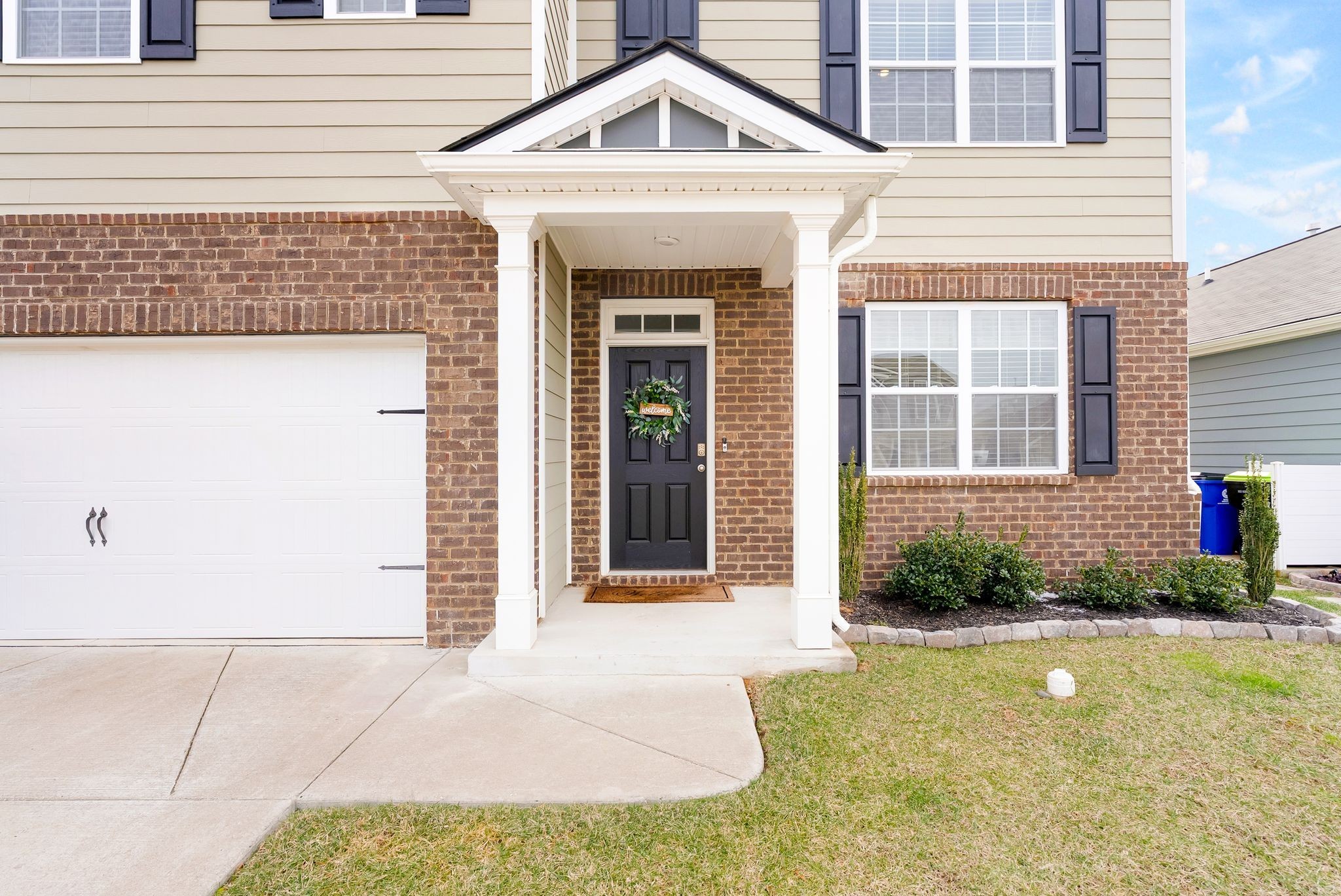 4043 Beach Way Property Photo 4