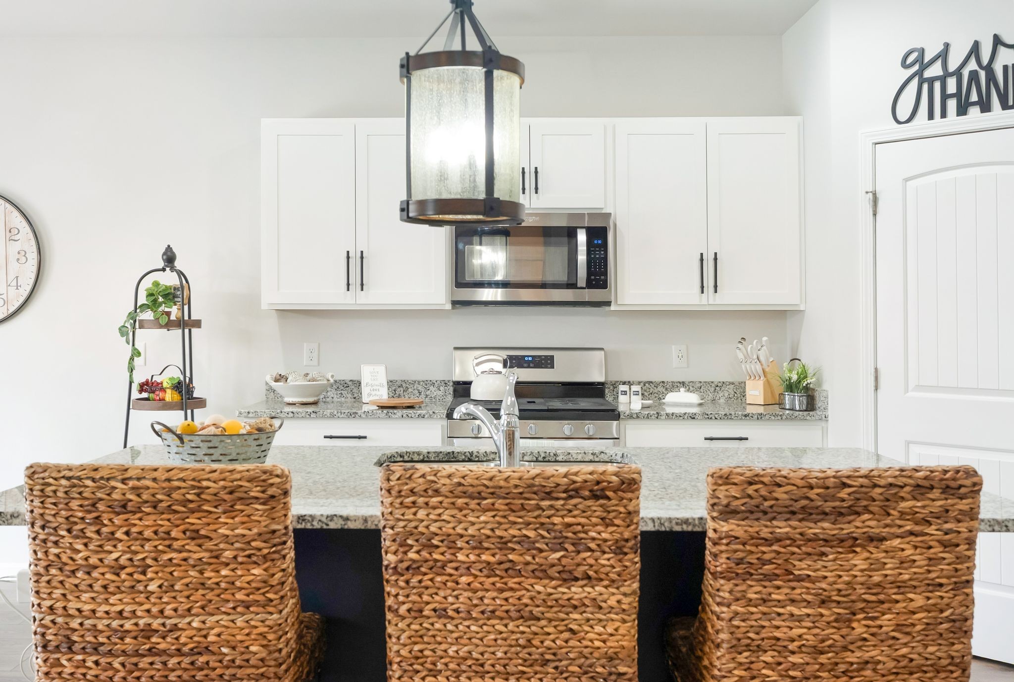4043 Beach Way Property Photo 18