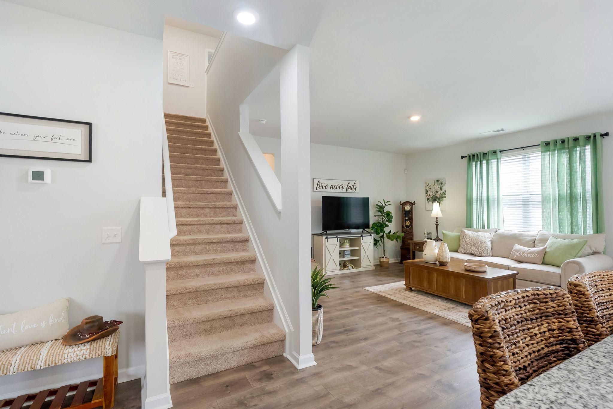 4043 Beach Way Property Photo 21