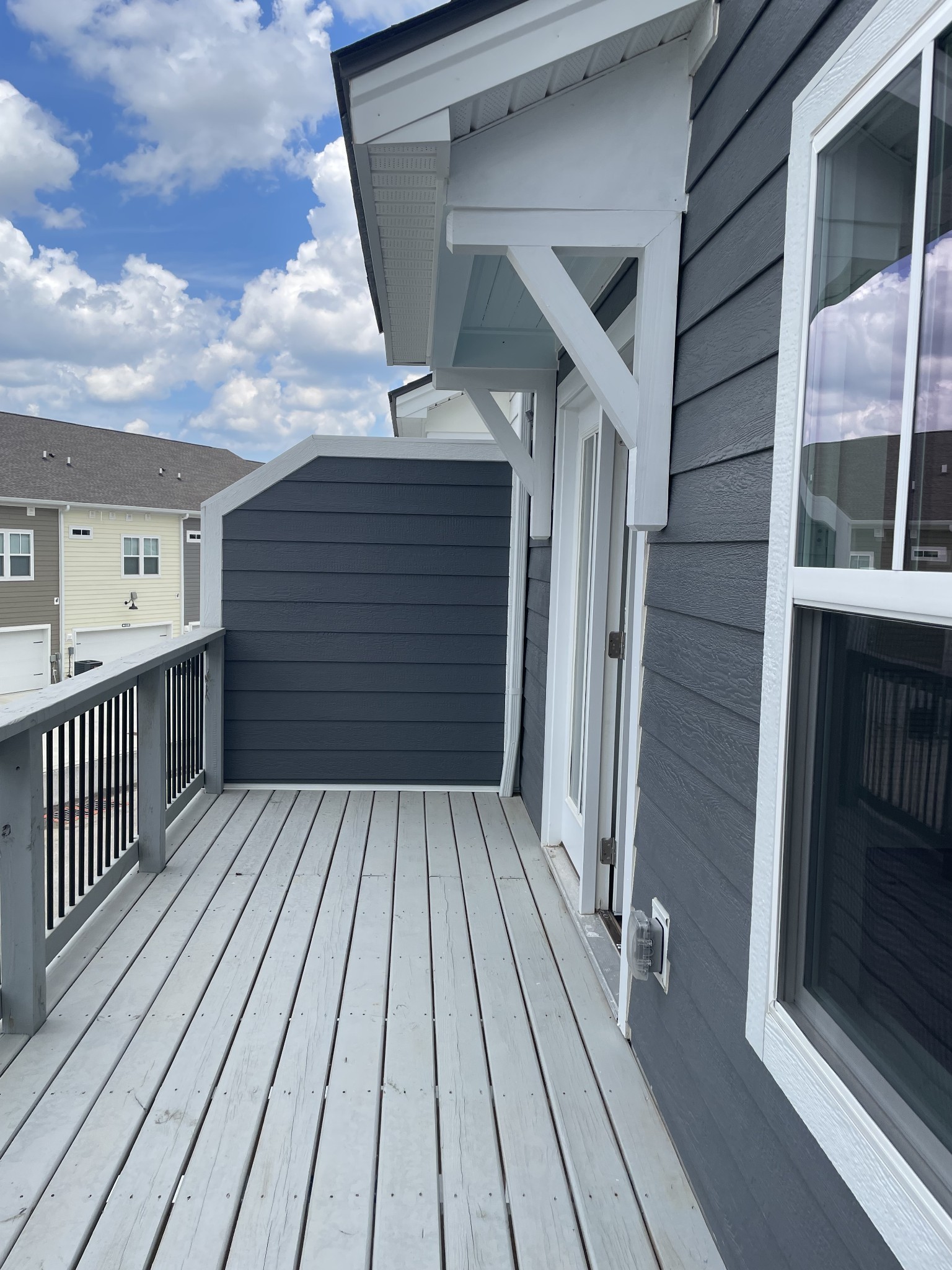 338 Savoy Loop Property Photo 11