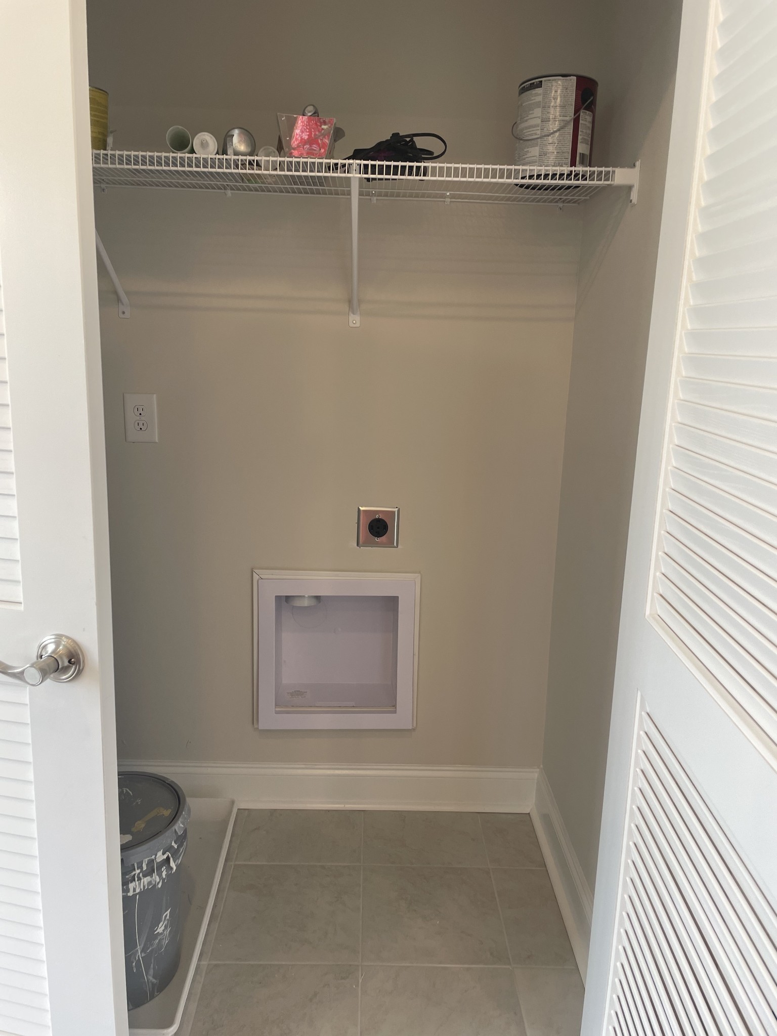 338 Savoy Loop Property Photo 12
